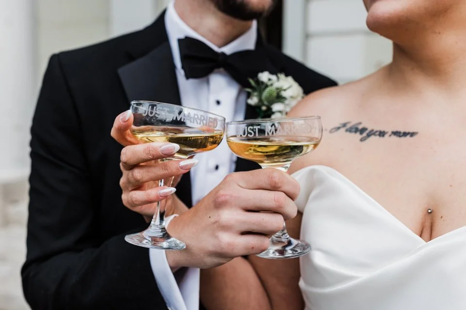 The Dog and Fox Wedding | Wimbledon Wedding photographer | Catherine and Daniel