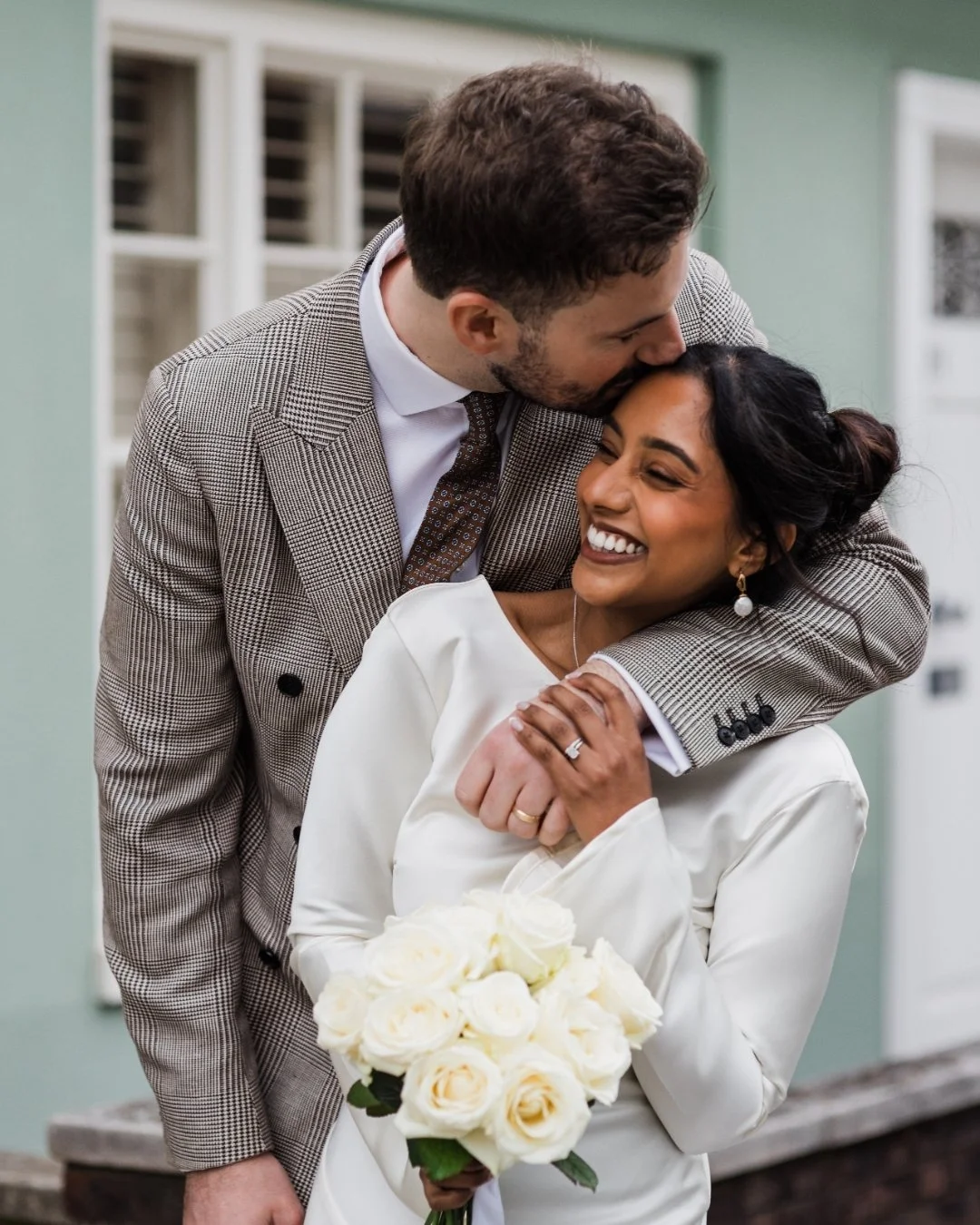 Kisses down side streets! 

 #fringephotography #weddingtips #londonweddingphotographer #luxuryweddingphotography #weddinginspiration #weddingplanner #bridetobe2026 #classicweddingphotography #bridetobe #instawedding #naturalweddingphotography #bride