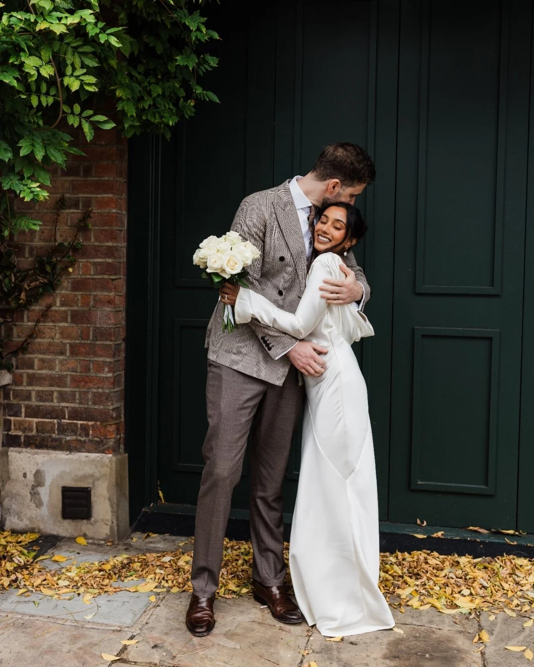 Cuddles and squeezes - can&rsquo;t beat them!

 #fringephotography #marrymeinchelsea #chelseaoldtownhall #weddingtips #londonweddingphotographer #luxuryweddingphotography #weddinginspiration #weddingplanner #bridetobe2026 #classicweddingphotography #