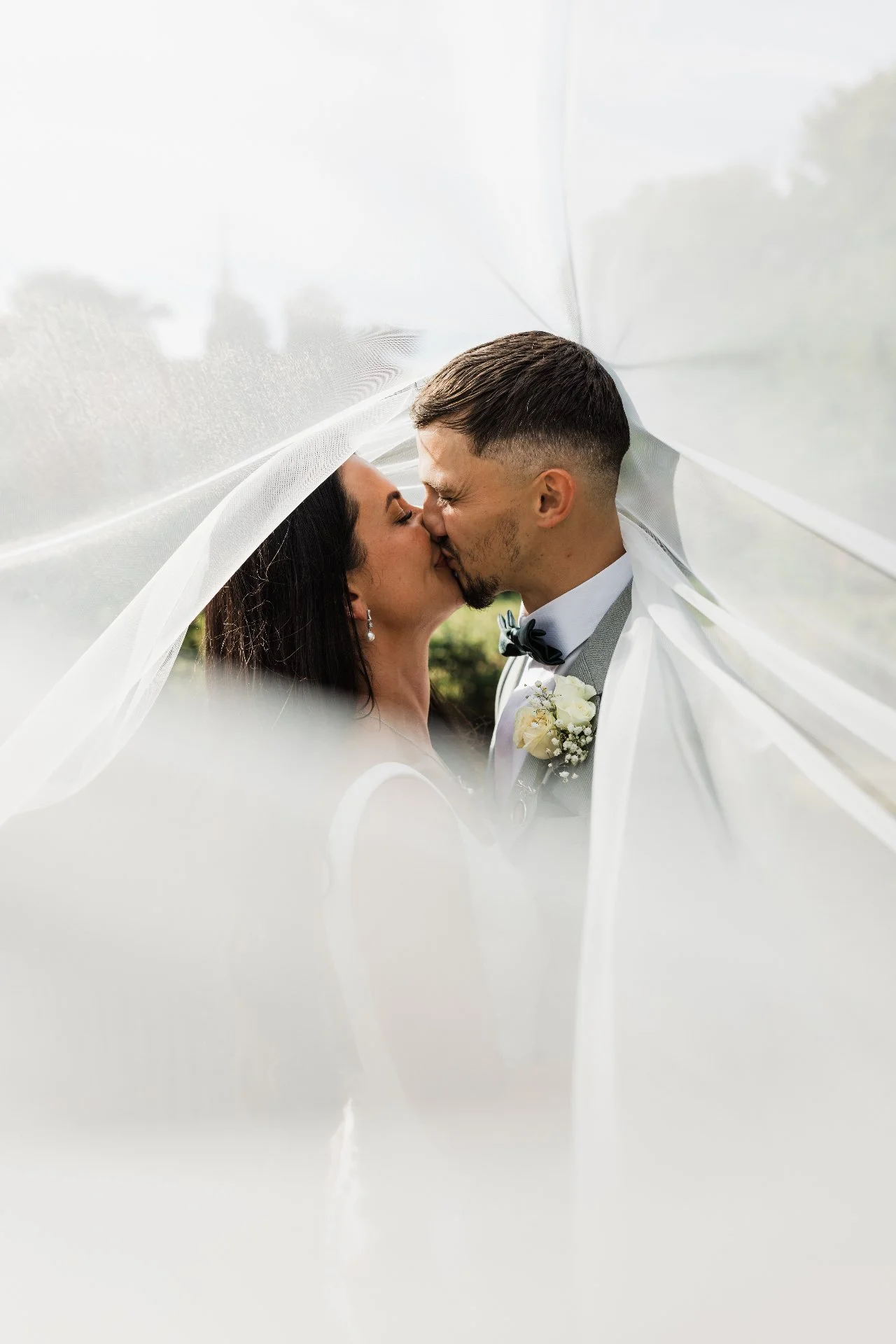 Veils are so fun! 

#fringephotography #weddingtips #londonweddingphotographer #luxuryweddingphotography #weddinginspiration #weddingplanner #bridetobe2026 #classicweddingphotography #bridetobe #instawedding #naturalweddingphotography #bridetobe2027 