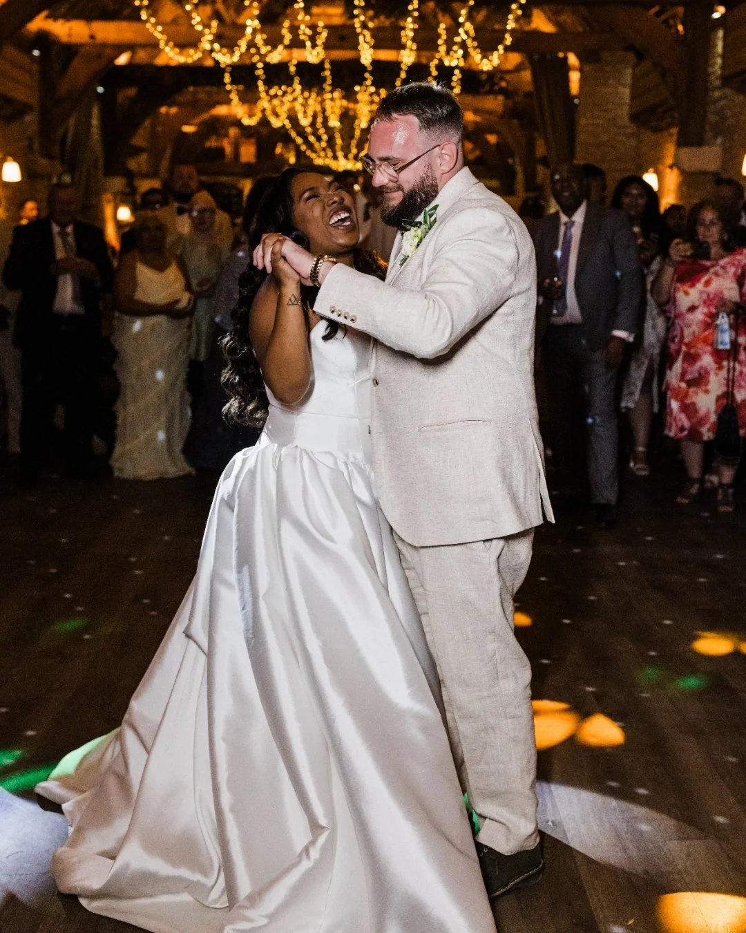 First dance fun!

#romanticweddingphotography #candidweddingphotography #mydreamwedding #chicwedding #relaxedweddingphotography #modernweddingphotography #bridalinspiration #surreyweddingphotographer #musthaveweddingphotos #timelessweddingphotography
