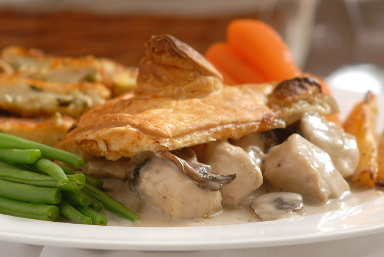 Chicken and Field Mushroom Pie