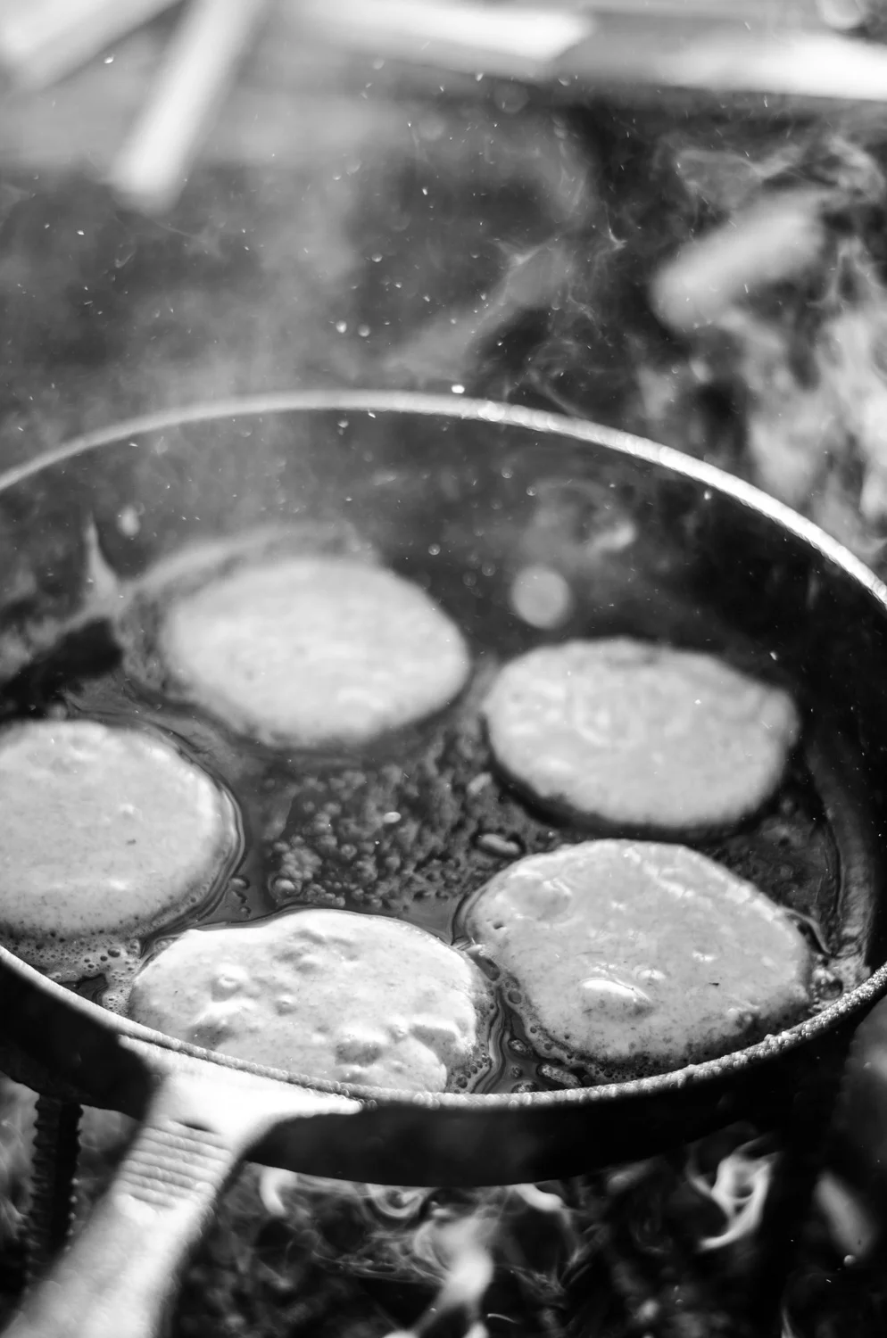 "What can you see happening in the pan?", "What can you smell?", "What noises can you hear?"&nbsp;"Do the pancakes melt like the butter?" - The processes of cooking go much deeper than the simple mechanics we take for granted. It's important to talk…