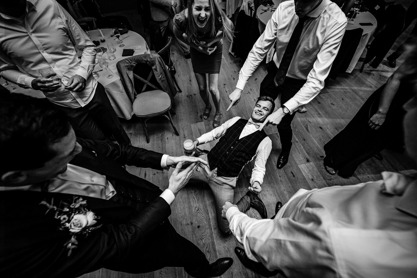 Don't forget to party!!

Wat is jullie party anthem waardoor je direct wil dansen?

#wedding #trouwfeest #huwelijksfotografie #trouwfotograaf #dansfeest #huwelijksdans #huwelijksfeest