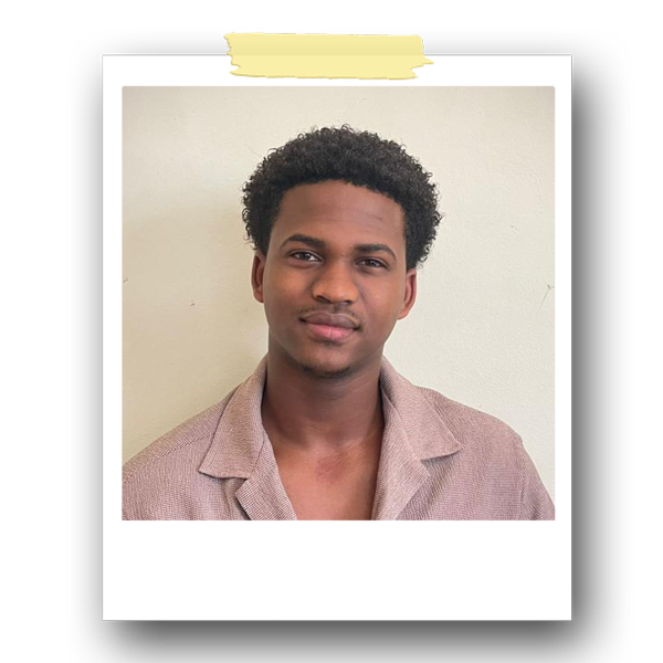 Timothy Visagie Website Headshot 2.png