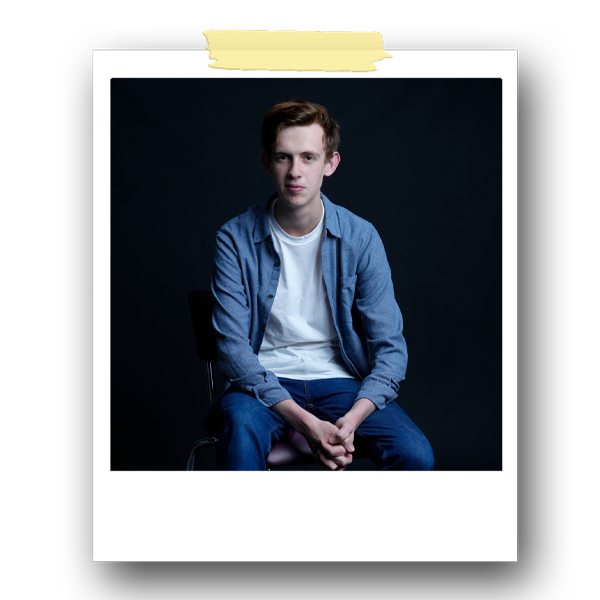 Francois Retief Website Headshot 2.png