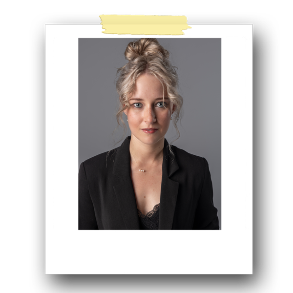 Izel Bezuidenhout Website Headshot 3.png