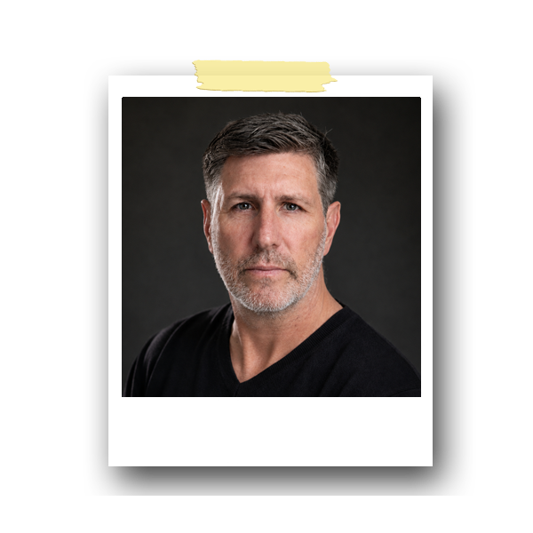 Francois Coertze Website Headshot 3.png