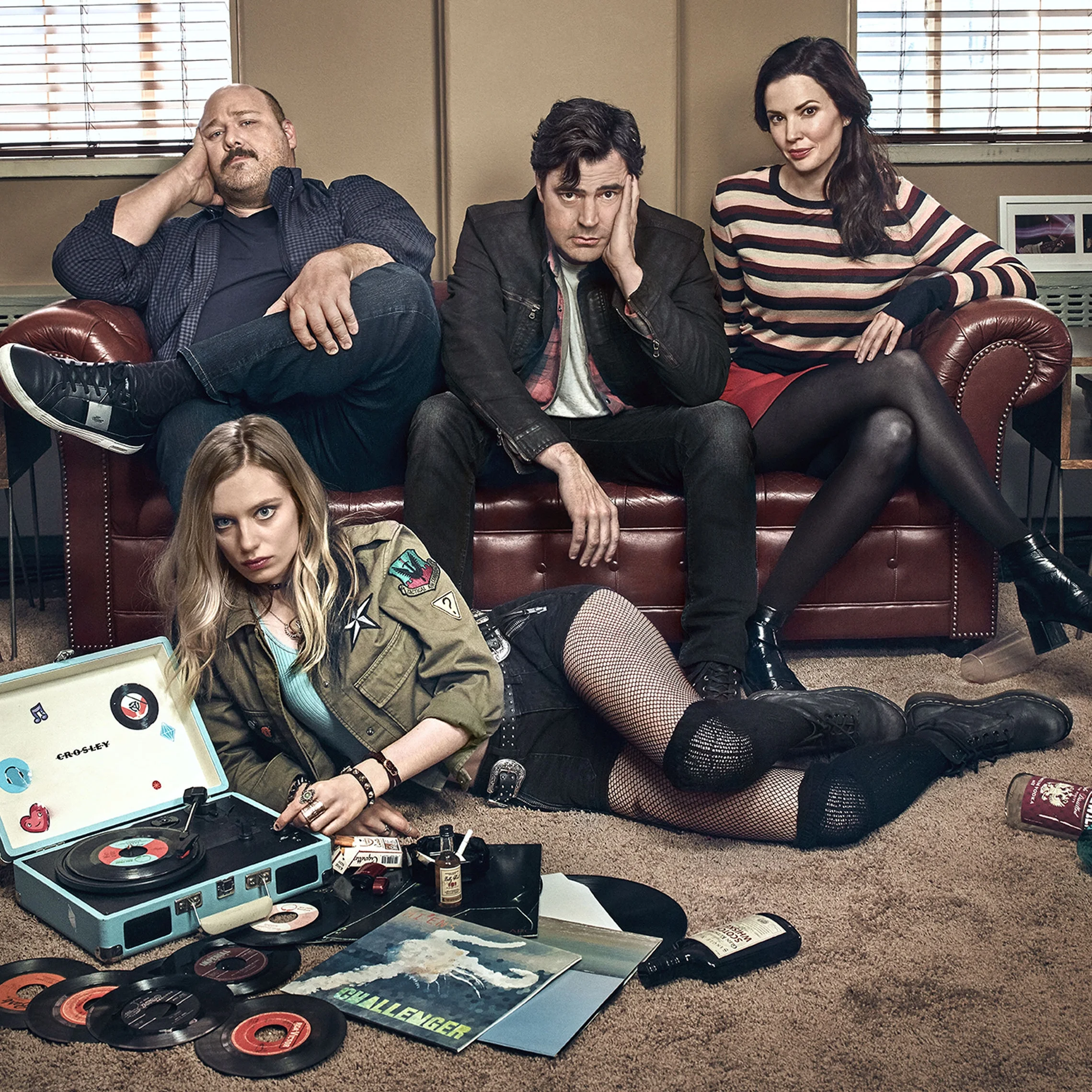 loudermilk-ron-livingston-will-sasso-laura-mennell-anja-savcic-01.jpg