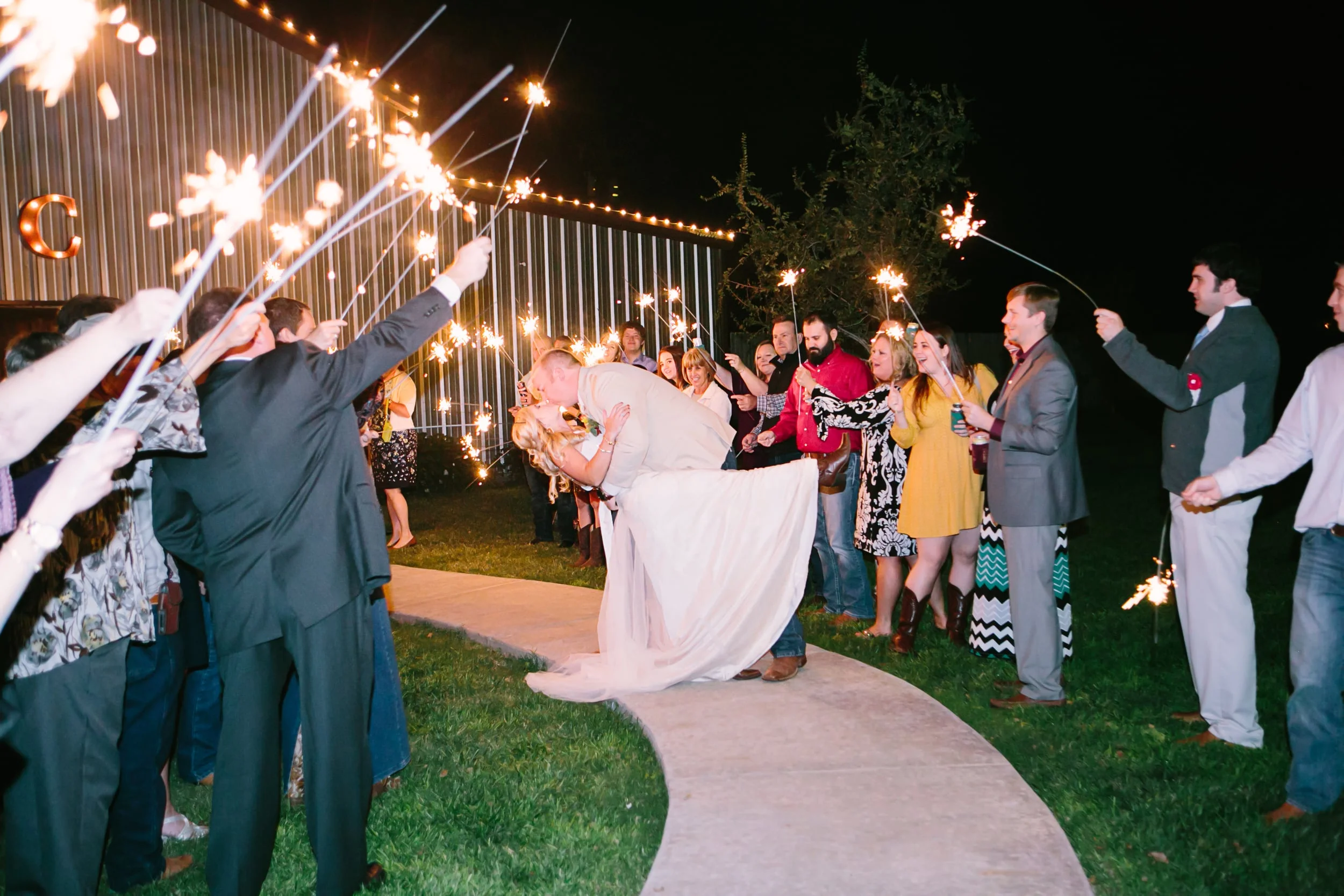hooverweddingleaving09.jpg