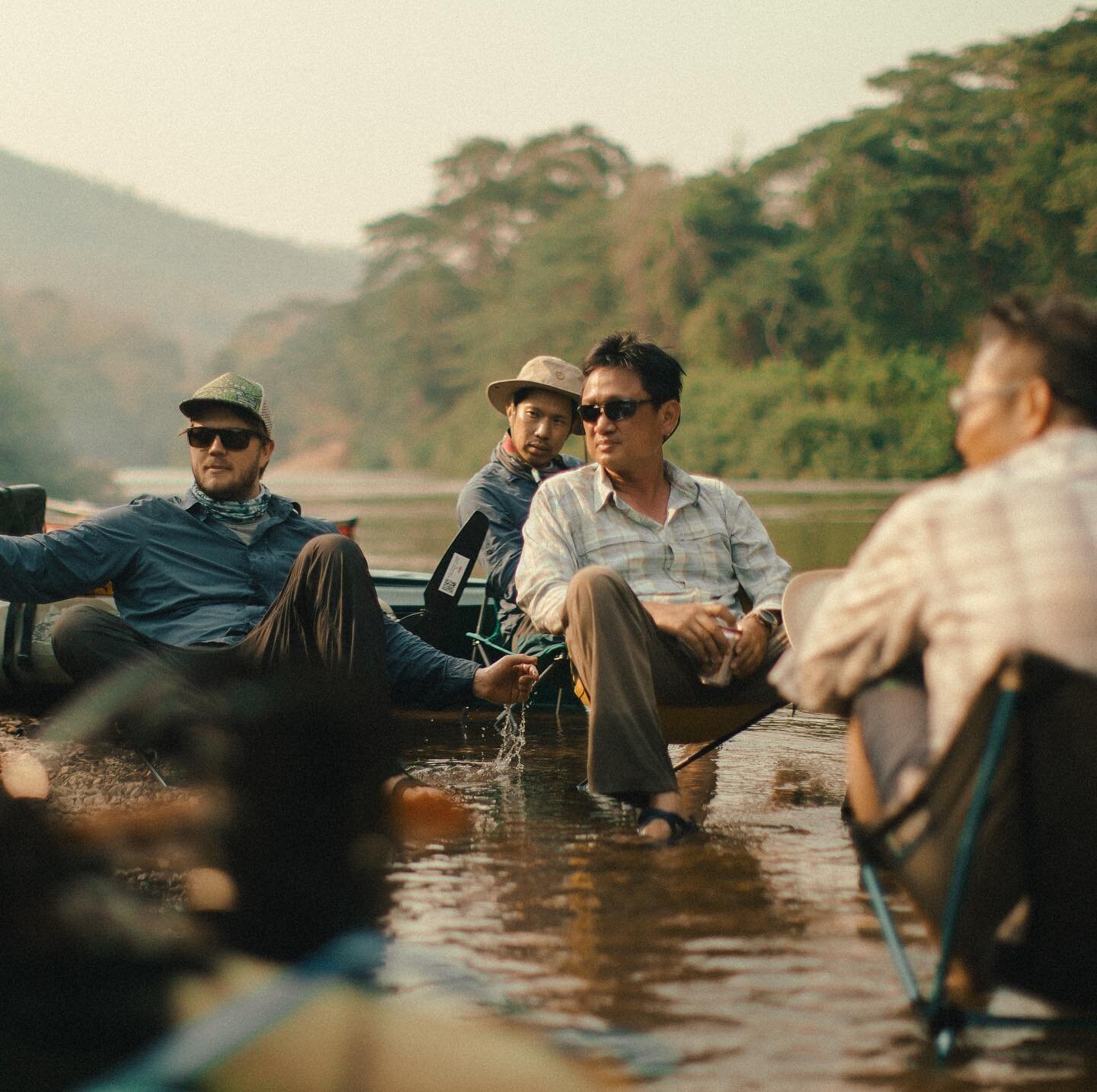 Wouldn&rsquo;t mind sitting with these folks in a warm river right now as the temps dip here at home. Hopefully soon. Photo credit: @wirittipon