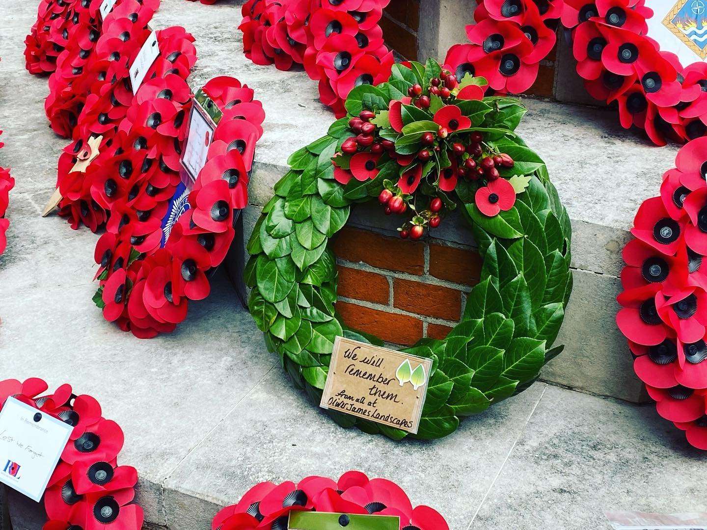 Northwood Remembrance Sunday poppy wreath.
#remembranceday #lestweforgetπΉ