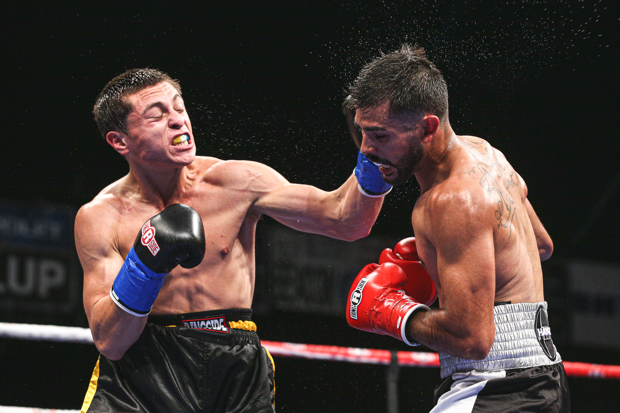  William Parra-Smith (3-3-0) lands a hook to Luis Alverado (Debut) at Brian Halquist Productions, Battle at the Boat 123. Saturday September 7, 2019 from the Emerald Queen Casino in Tacoma, WA. (Matt Burn/NW Fightscene) 