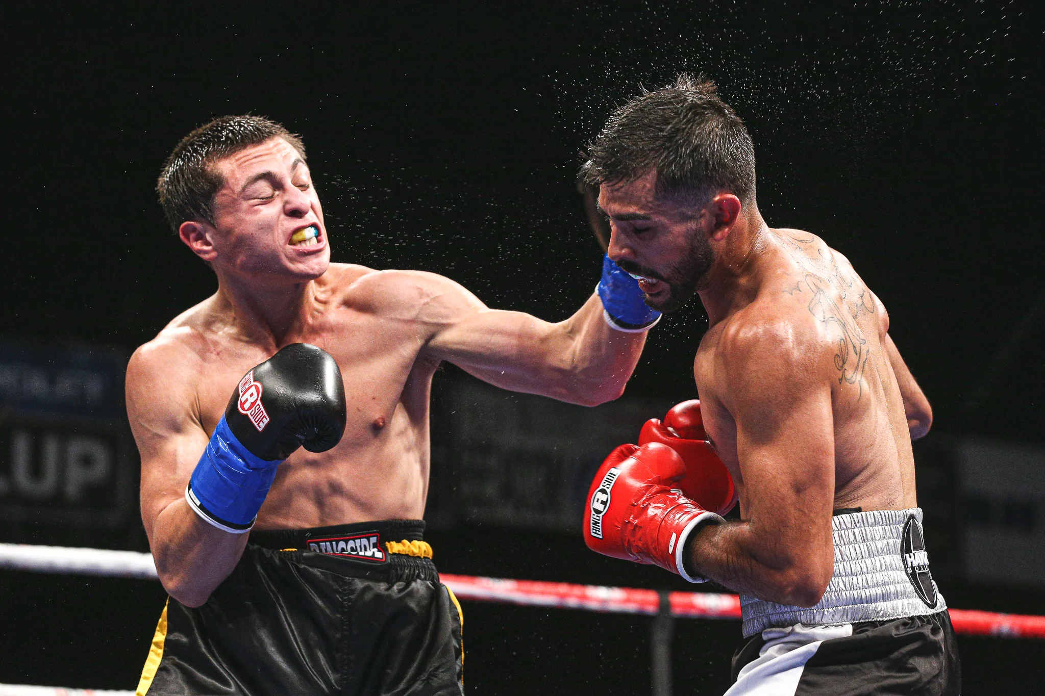 William Parra-Smith (3-3-0) lands a hook to Luis Alverado (Debut) at Brian Halquist Productions, Battle at the Boat 123. Saturday September 7, 2019 from the Emerald Queen Casino in Tacoma, WA. (Matt Burn/NW Fightscene)