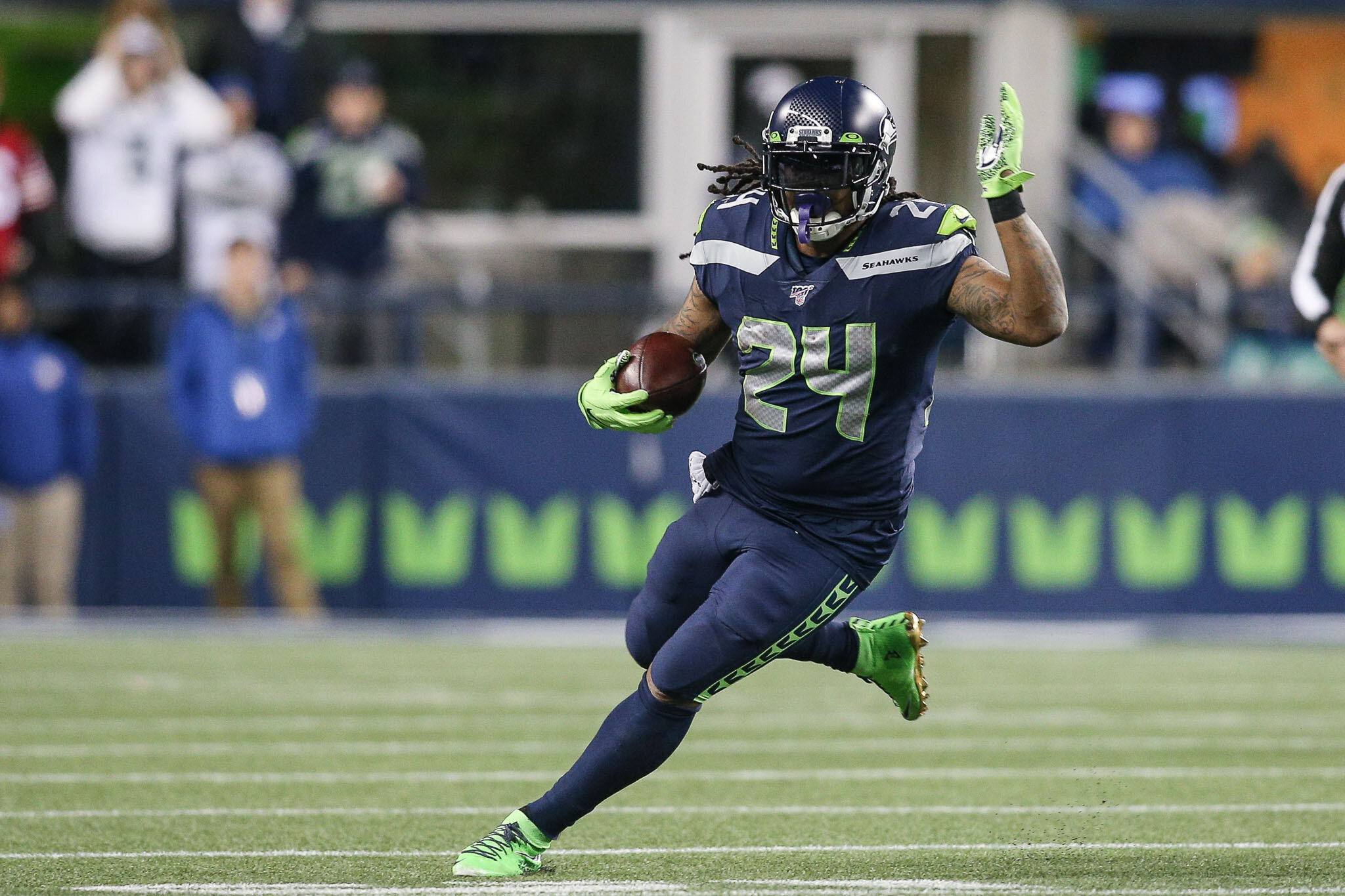  Seattle Seahawks running back Marshawn Lynch (24) runs with the ball during the third quarter of an NFL football game against the San Francisco 49ers, Sunday, December 29, 2019, in Seattle. The 49ers defeat the Seahawks 26-21. (Matt Ferris/Image of 