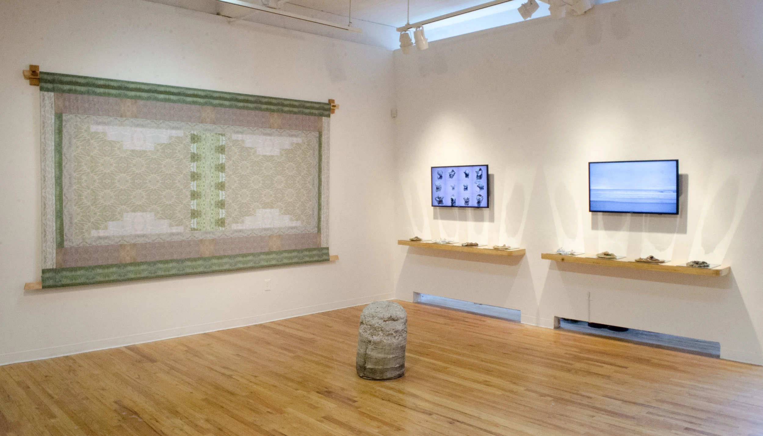 Dimensions Variable  