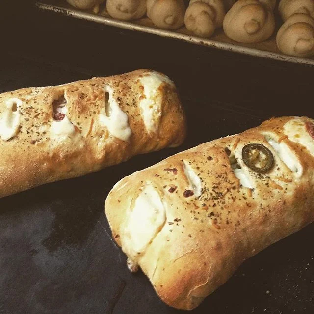 Holy Stromboli !!! @
 #pizza  #pizzatime #italian #takeout #asheville #ashevilleeats #ashevillefood #ashevillepizza #avlfood #avlfoodie #ashevillenc #exploreasheville #marshill #biltmore #biltmorevillage #frenchbroadriverbrewery #828isgreat #ashvegas