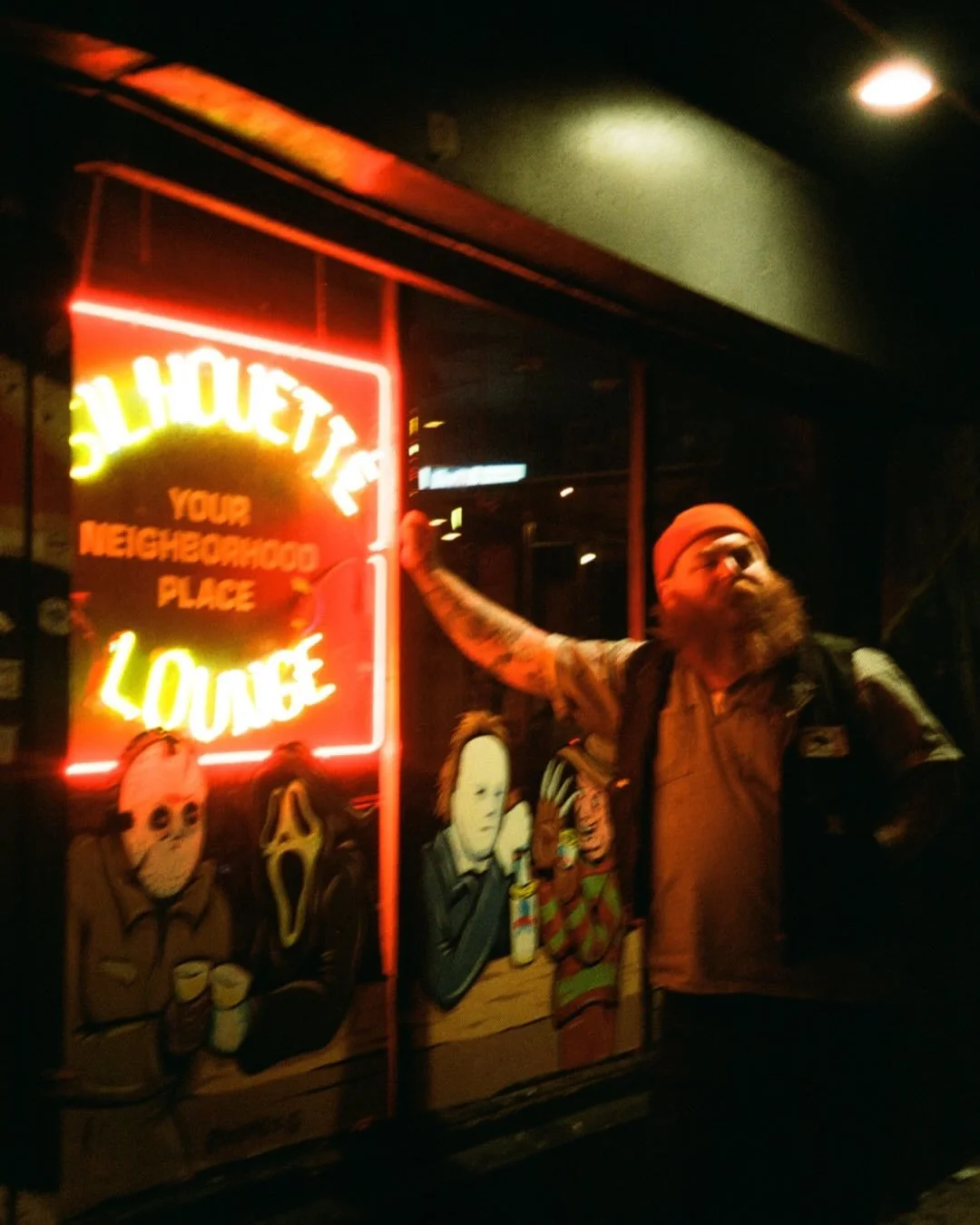 Went to Boston and all I got was nostalgic at The Silhouette. 

Shot on #portra400
Dev &amp; scanning: @imstill.developing 
#filmphotography #shootmorefilm #boston #allston #bostonfilm