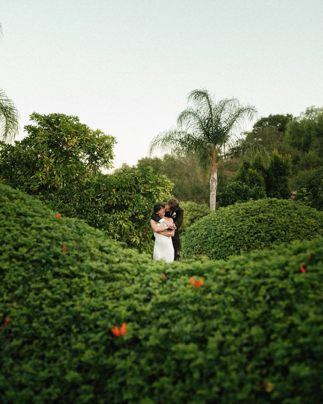 There&rsquo;s just something so special about a backyard wedding. And honestly, anywhere that has bubbles is somewhere I want to be. 

 Such a perfect day with @audreymallenstein @j8son
Shot on a mix of #35mmfilm &amp; digital 

Hair: @rachylkathleen