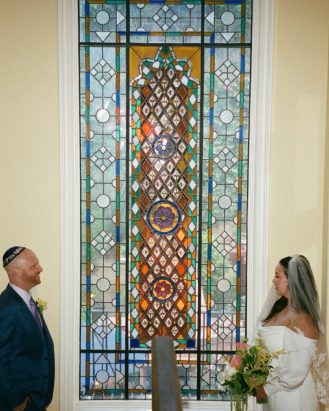 Italian villa vibes in La Jolla at the groom&rsquo;s family home 
🍋🇮🇹✨
Planner @elizabethworrellweddings 
Lead Coordinator @lily_bogdanova 
Florist @flowerchildsandiego 
Catering @coastcatering 
Rentals @crown_rentals 
Valet Parking - Preferred Va