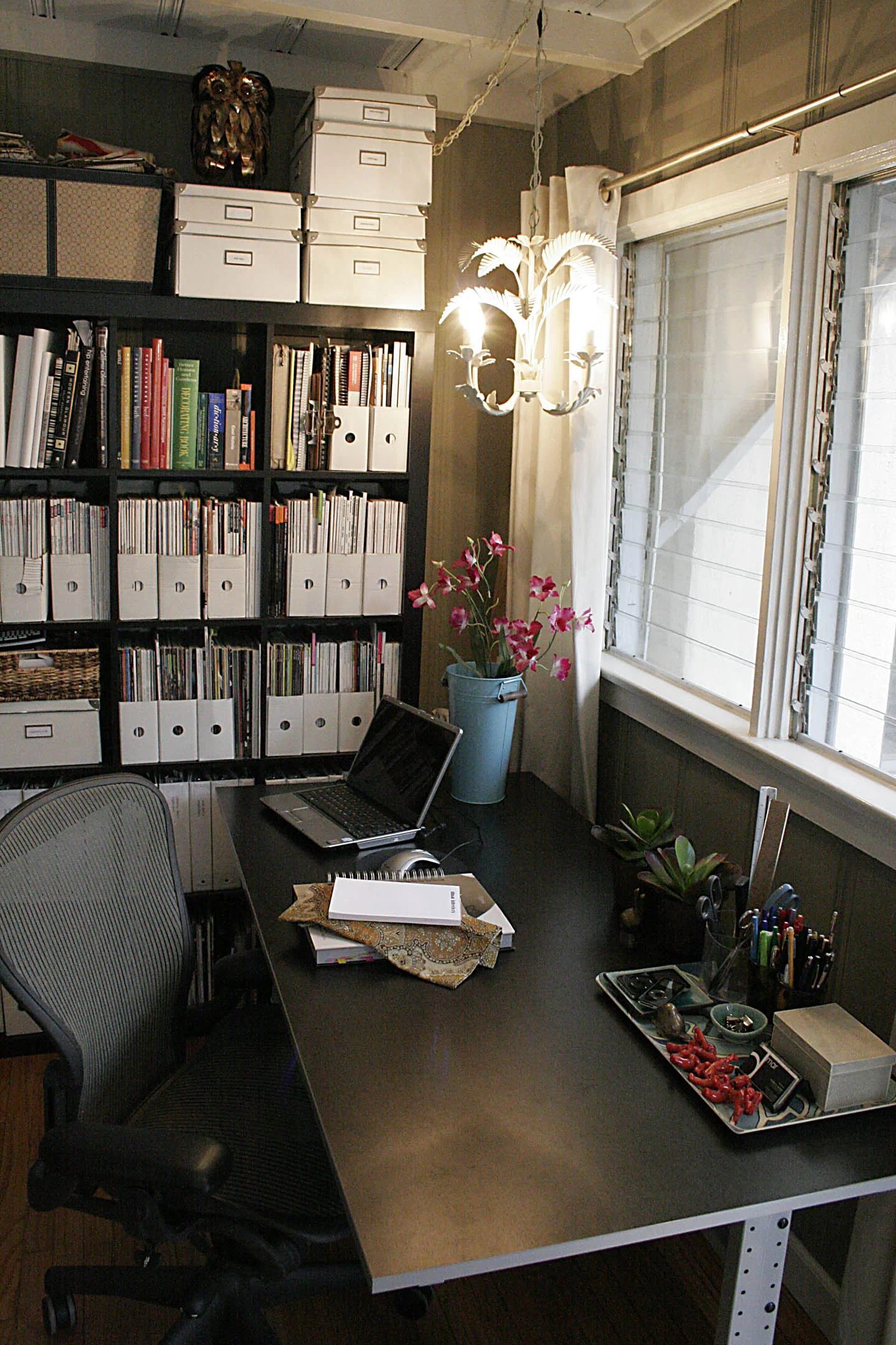 office1.jpg