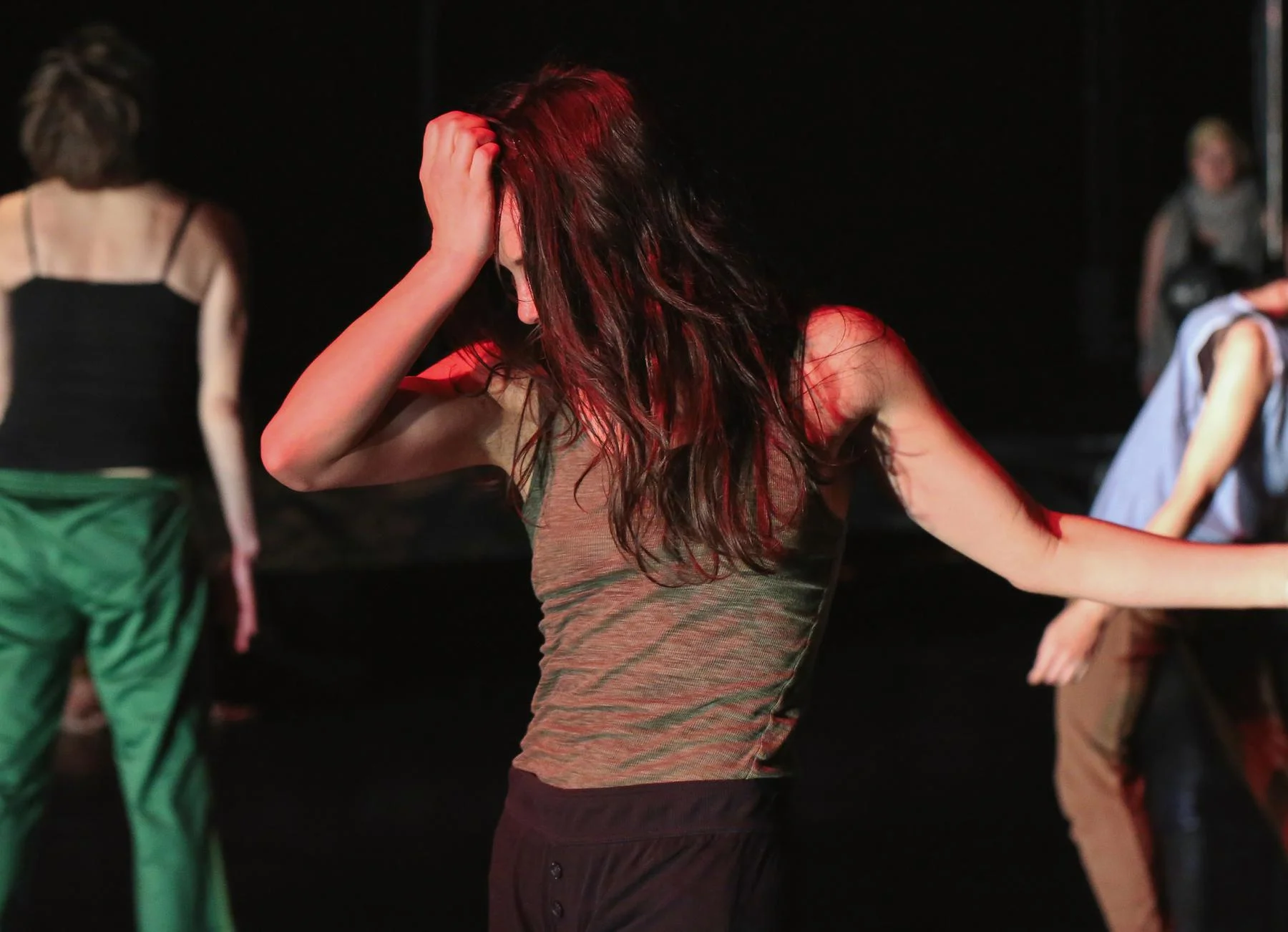 THE CONUNDRUM THAT IS: WRITING ABOUT PERFORMANCE