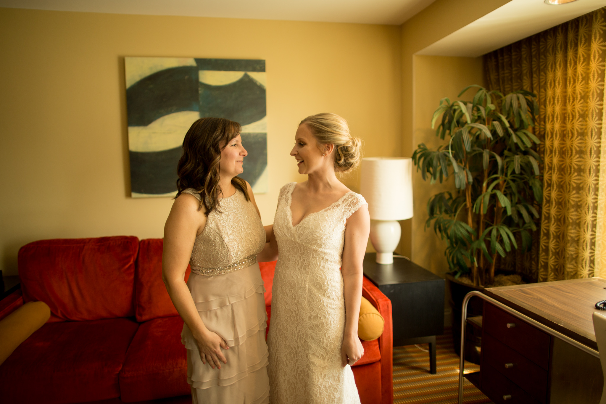 lawrence kansas wedding photographer-13.jpg