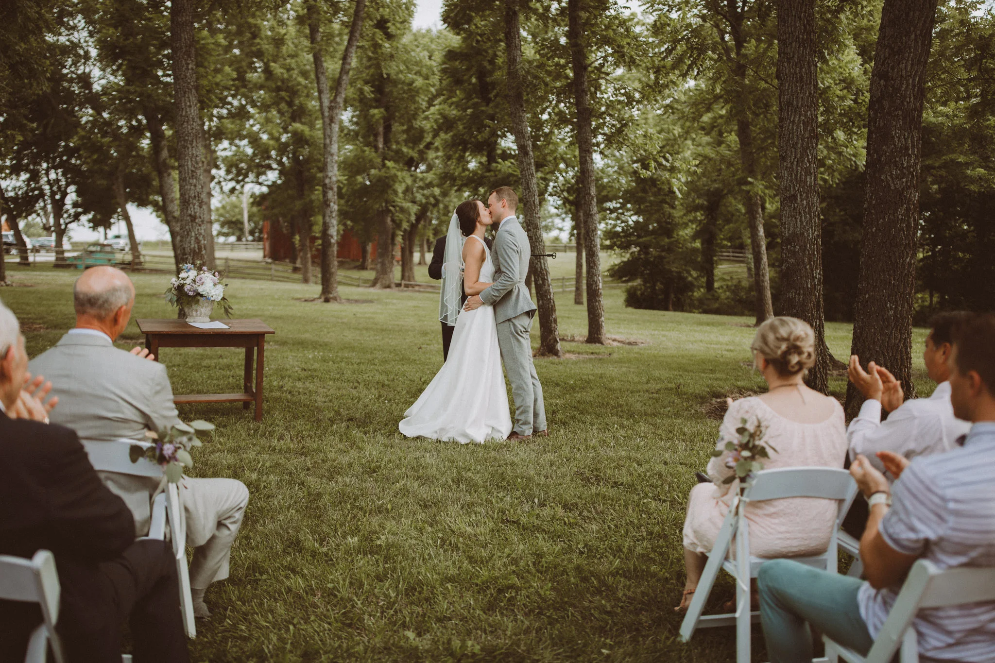 kansas city barn wedding-0118.jpg