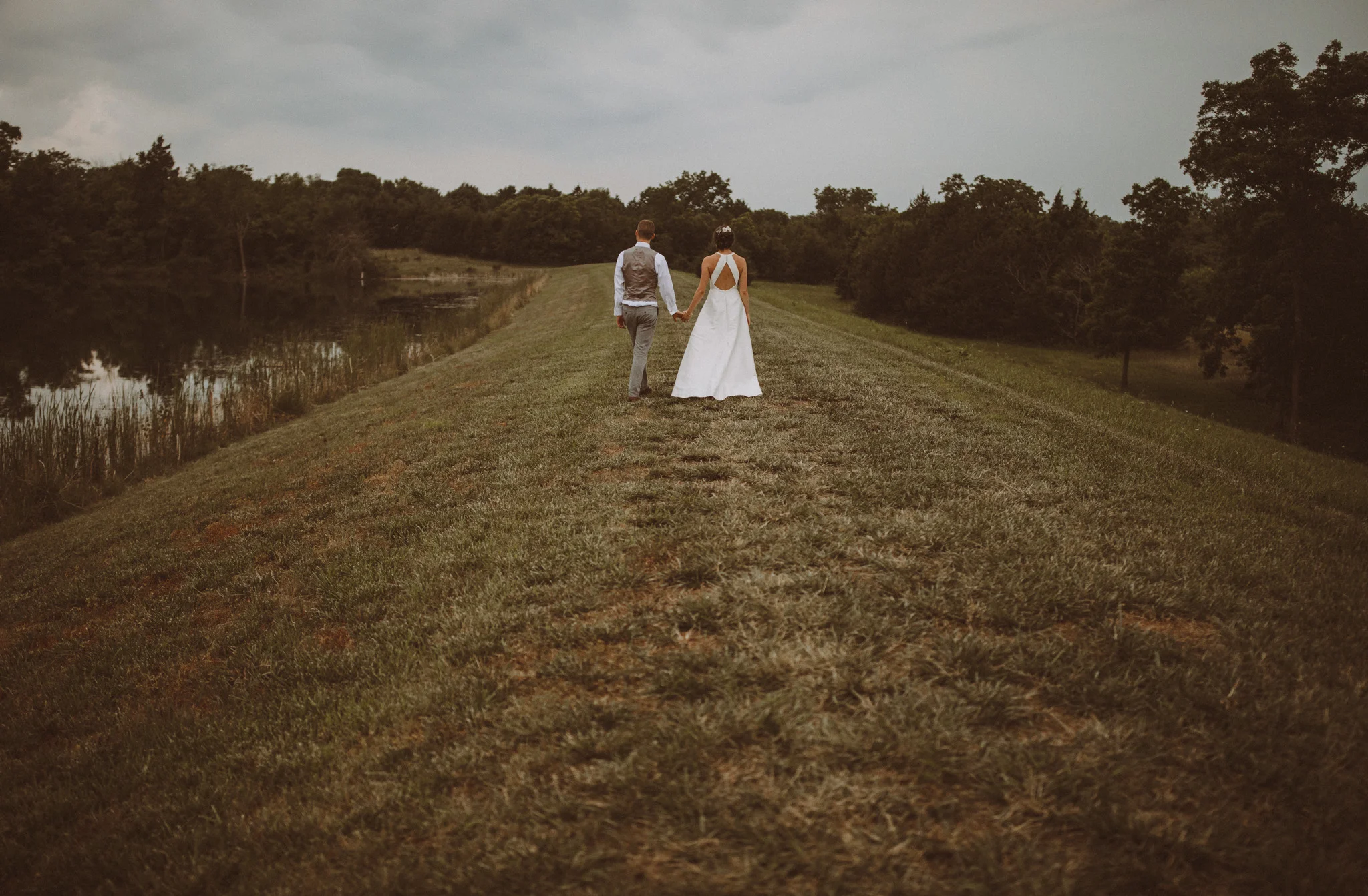 kansas city barn wedding-127.jpg