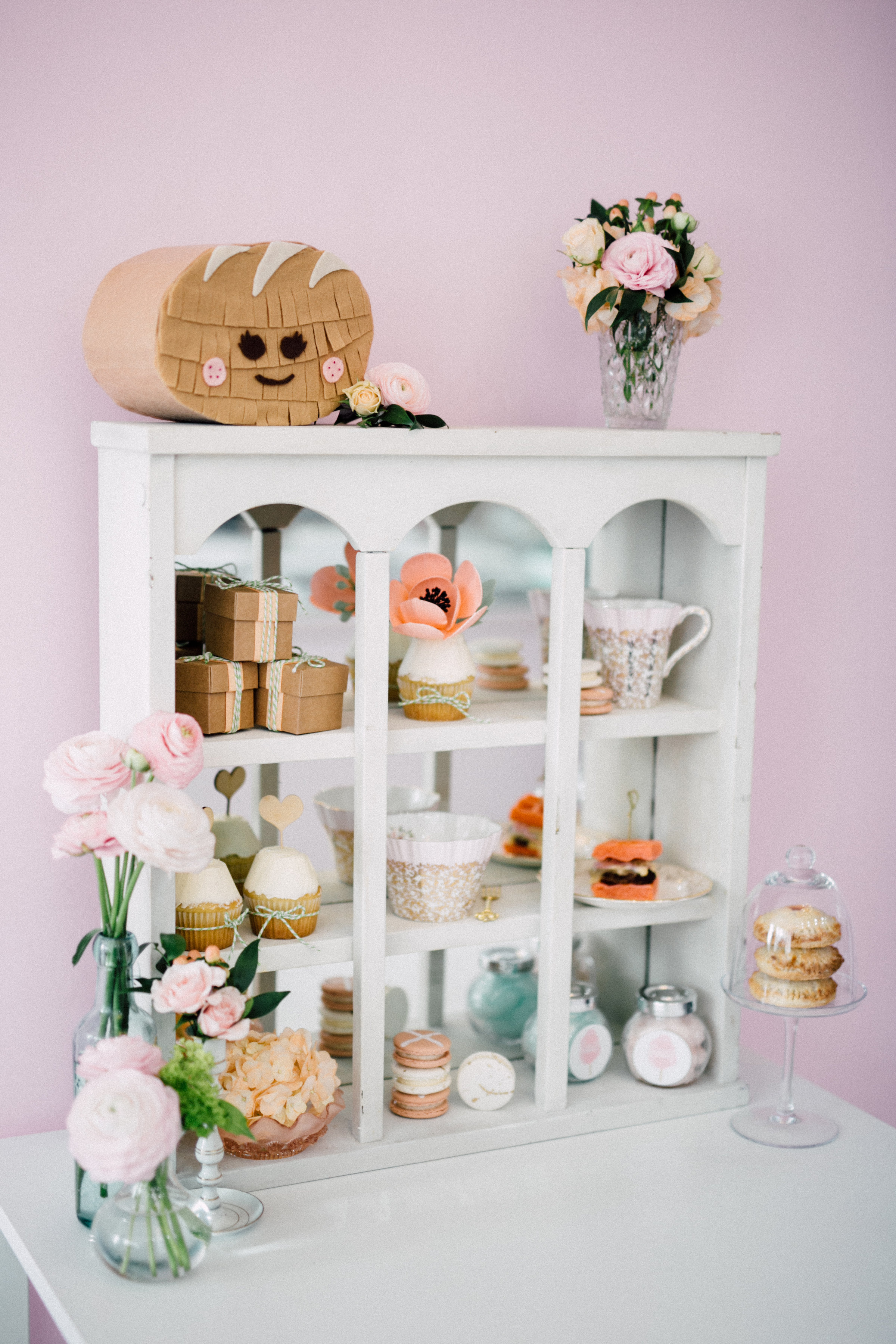 August In Bloom - Favour shelf - Bun In The Oven Baby Shower (Style Me Pretty & SMP Living)