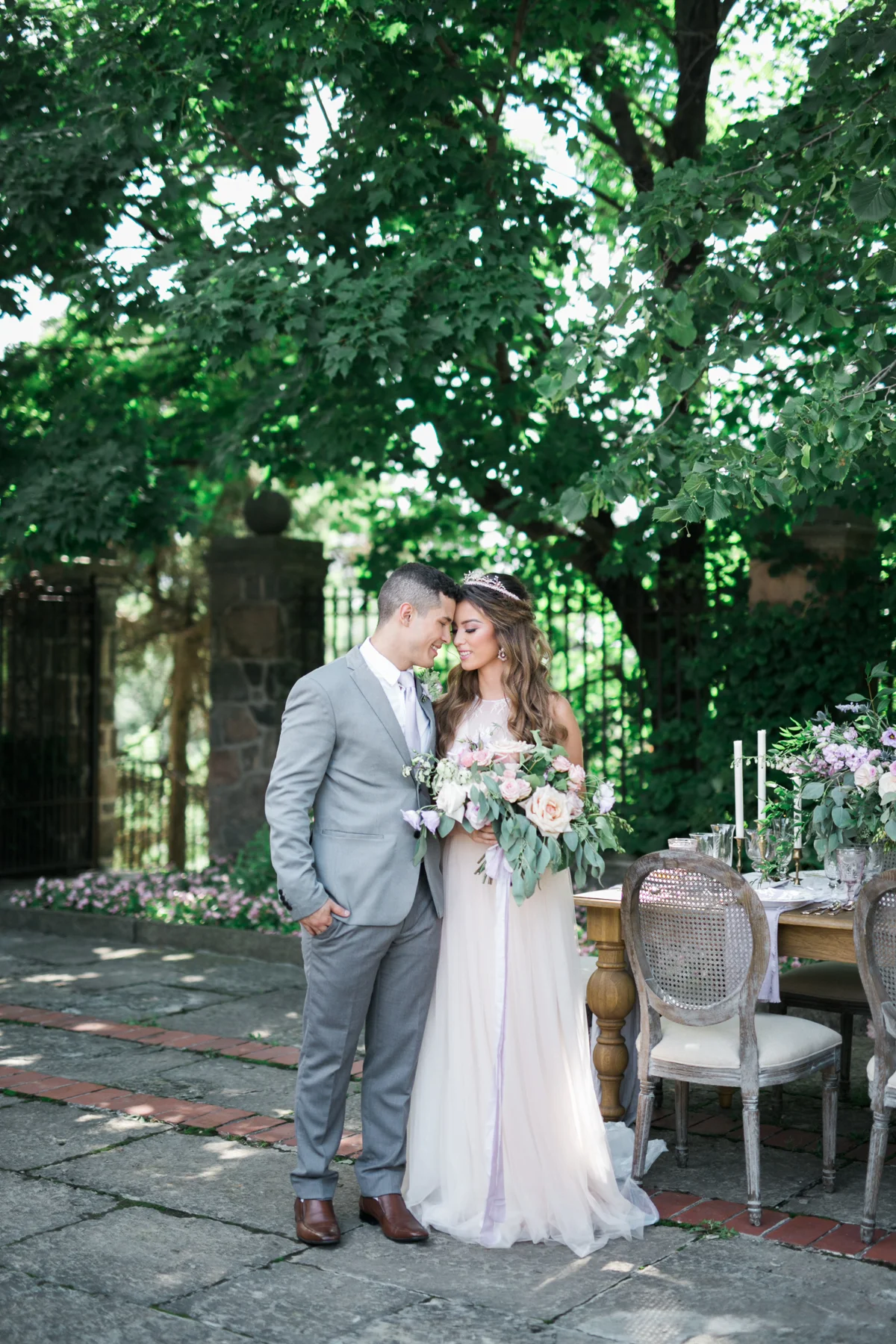 August In Bloom - Bride and groom - Fairytale Wedding (Wedluxe)