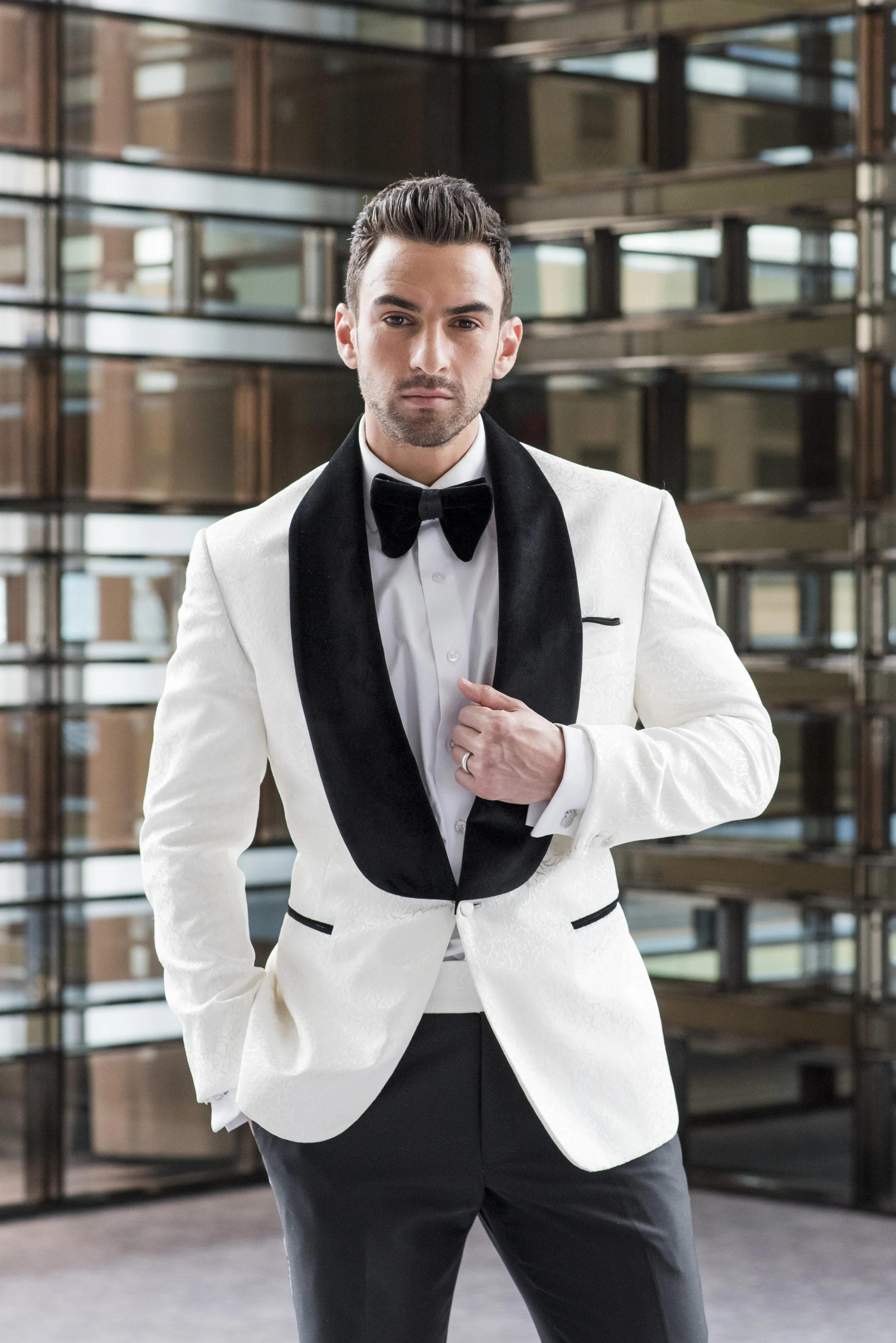 August In Bloom - Groom in White and black suit - The Suited Groom (The Bridal Affair)