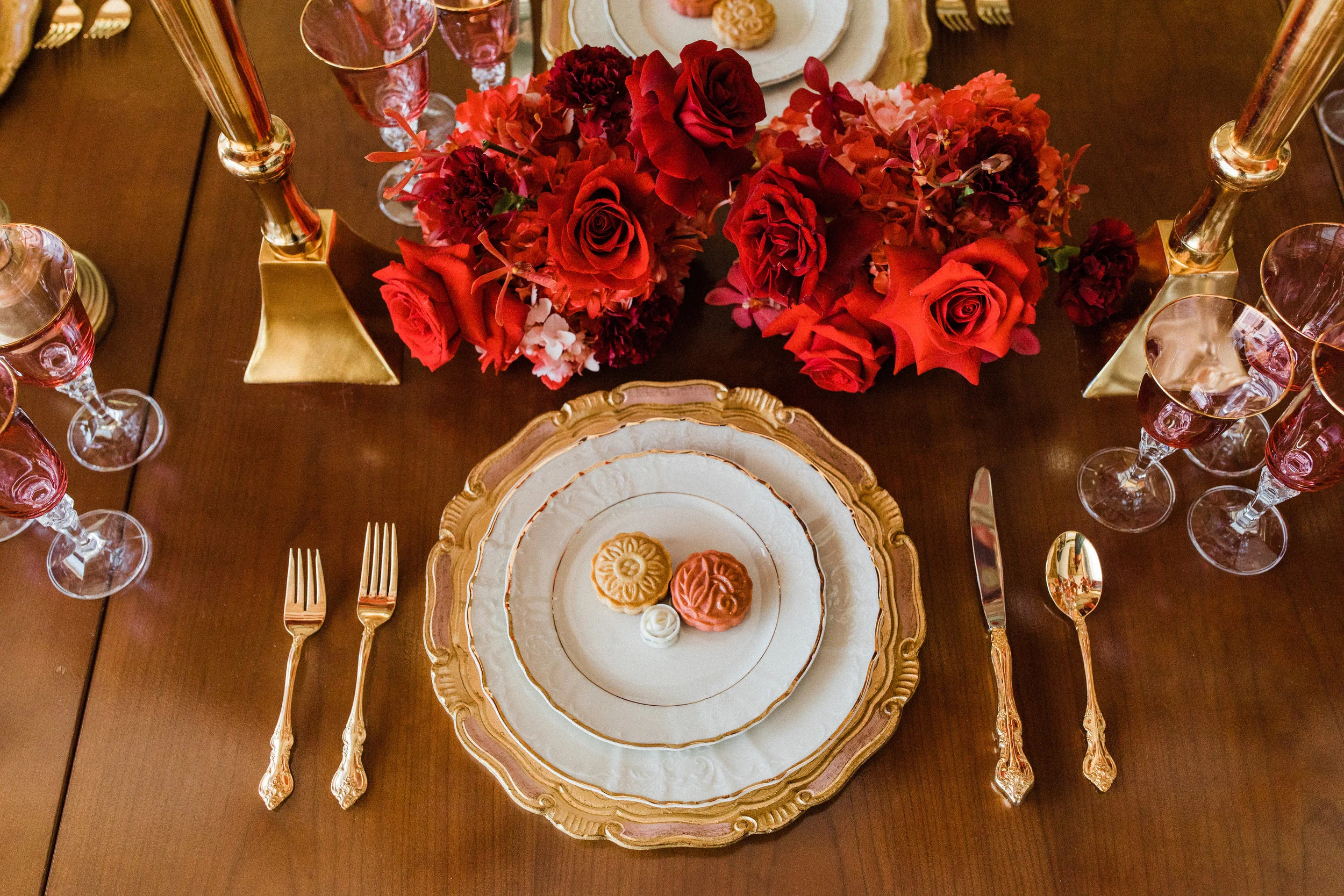 August In Bloom - Tableware - Scarlet Sweetheart (Lavish Dulhan)
