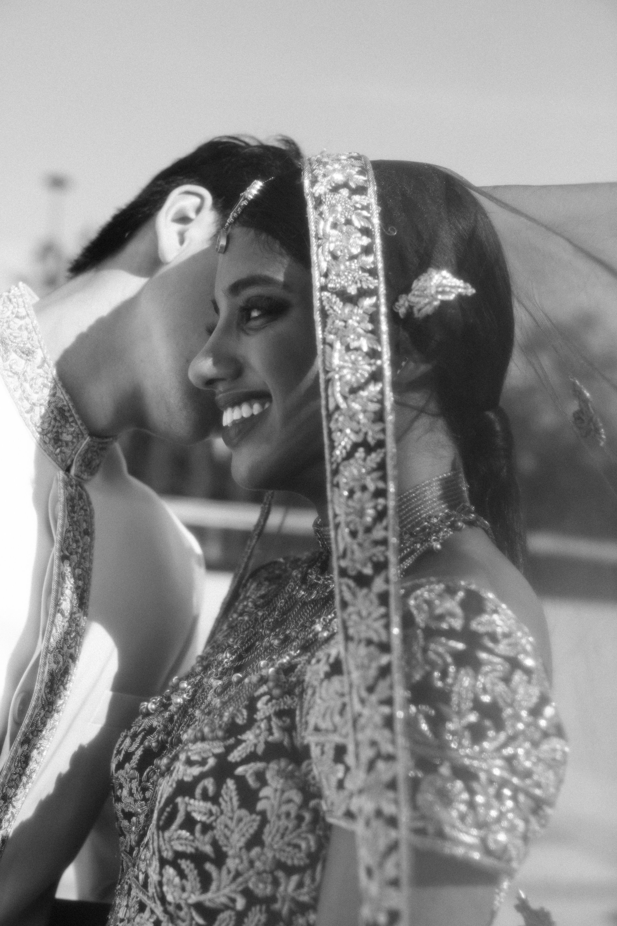 August In Bloom - Couple Kiss - Scarlet Sweetheart (Lavish Dulhan)