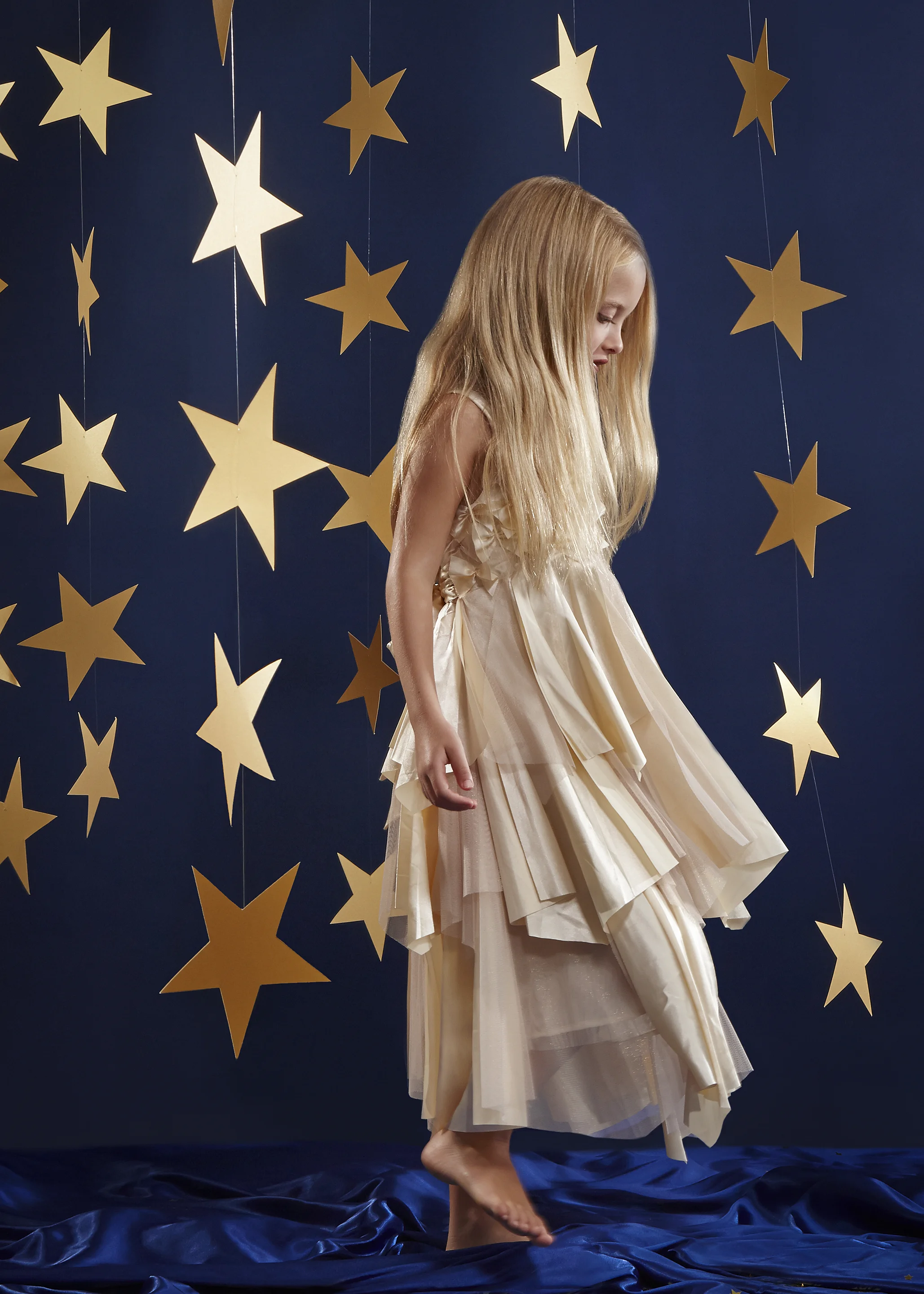 ashleigh_stars_walking_3.jpg