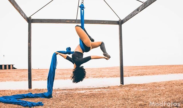 The Creative Fuckn Genius and Stony Road Productions presents &lsquo;SoCiAl DiStaNcInG&rsquo; starring @run.2.bq. #photography #aerialphotography #fit #naturalhairstyles #naturallight #aerialsilks #blackgirlmagic #quarantine creativefuckingenius.com