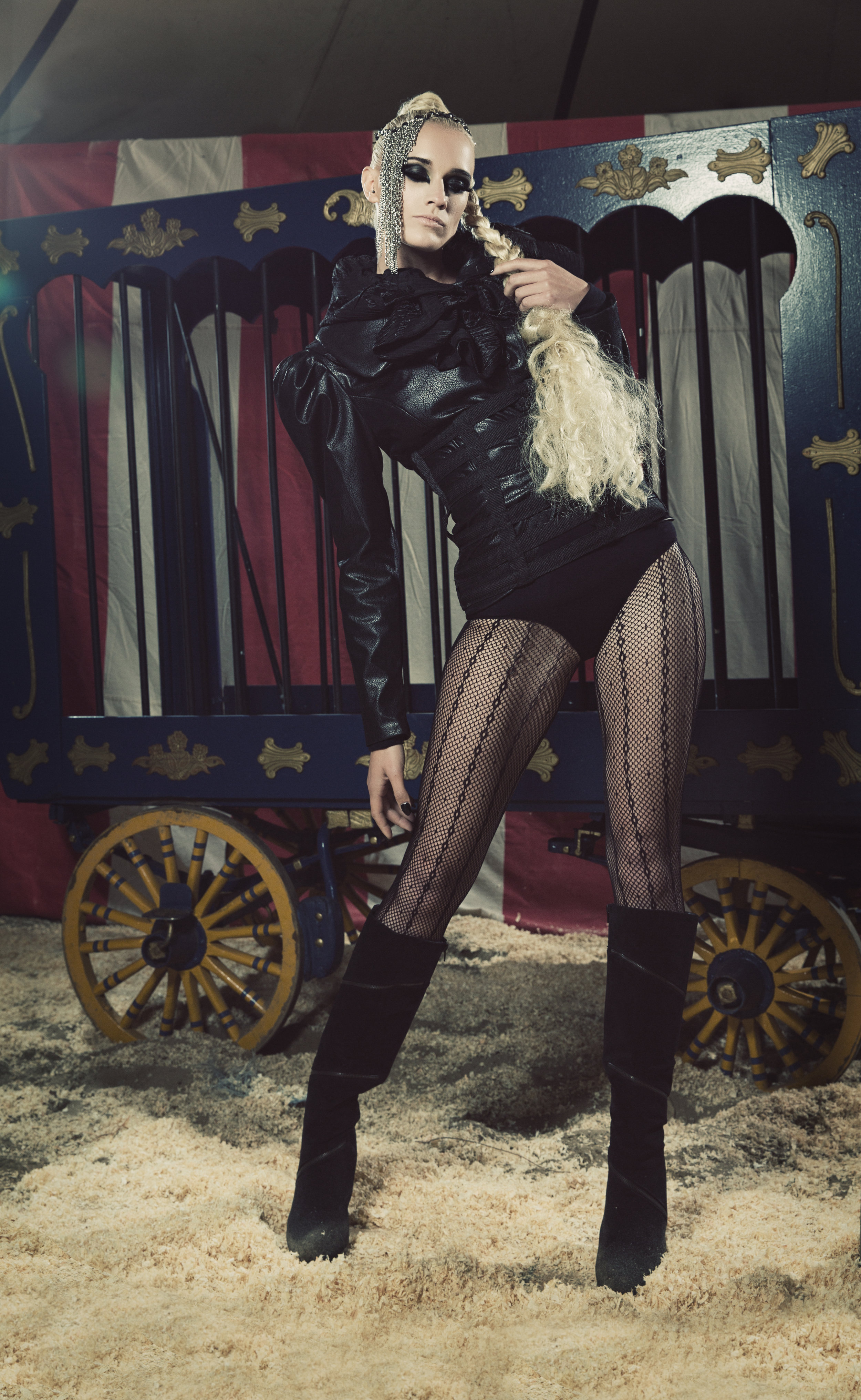 Circus29.jpg