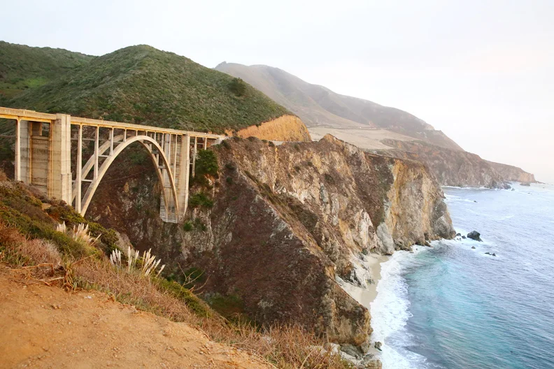 Kriativ_Co_Photographer_Photography_Commercial_Location_Travel_Beach_BigSur_California_Bixby_Bridge.jpg