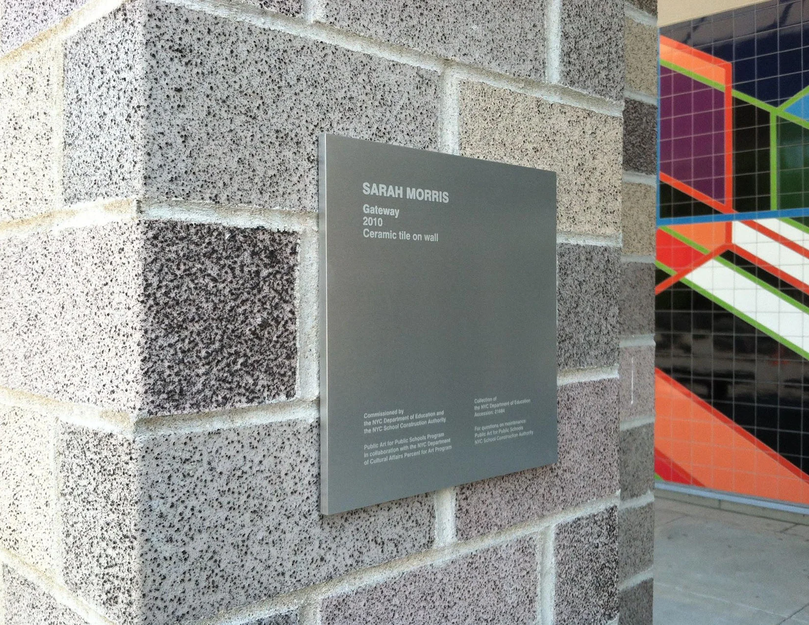sarah_morris_plaque.jpg