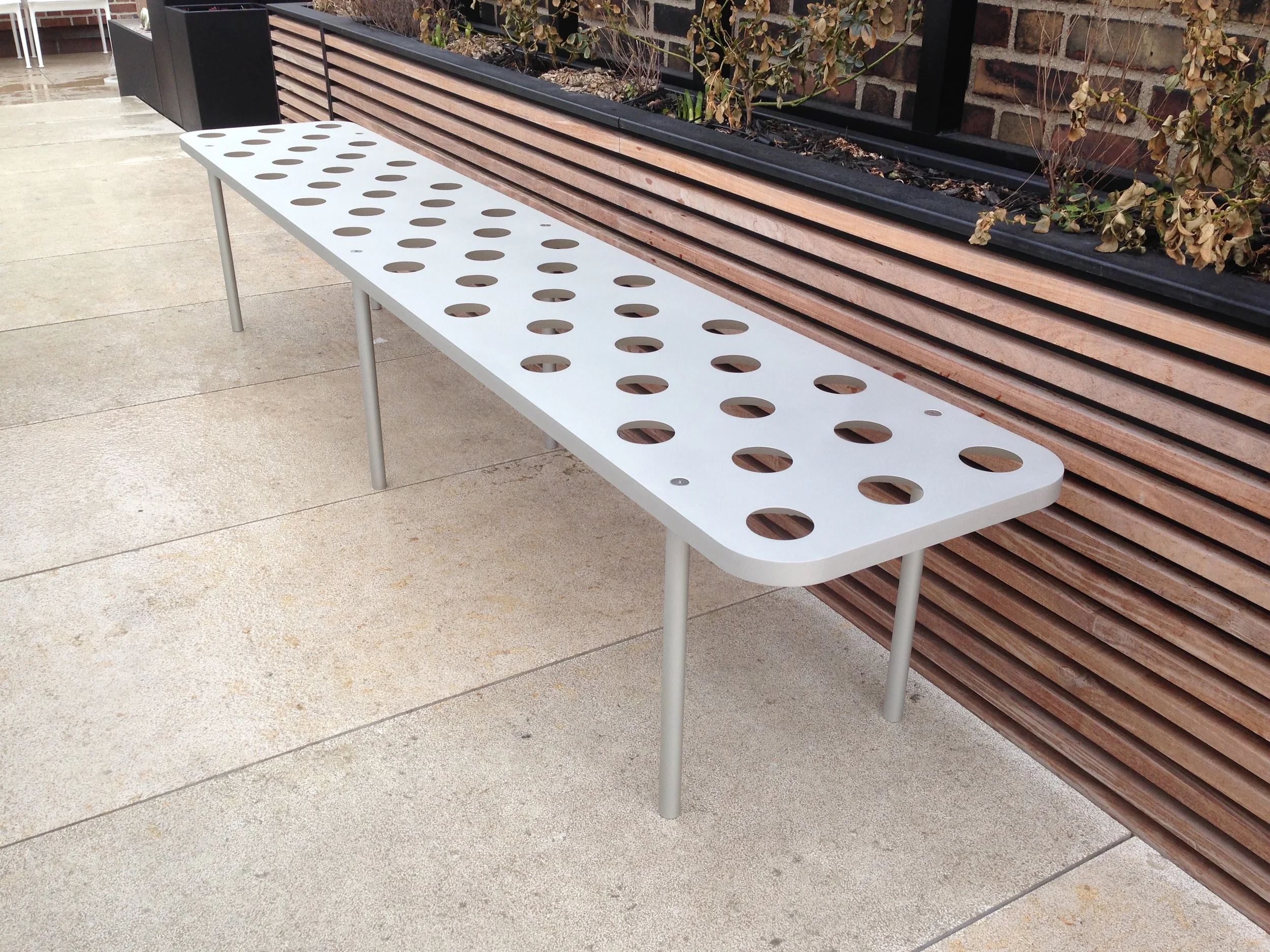 bench_20037.jpeg