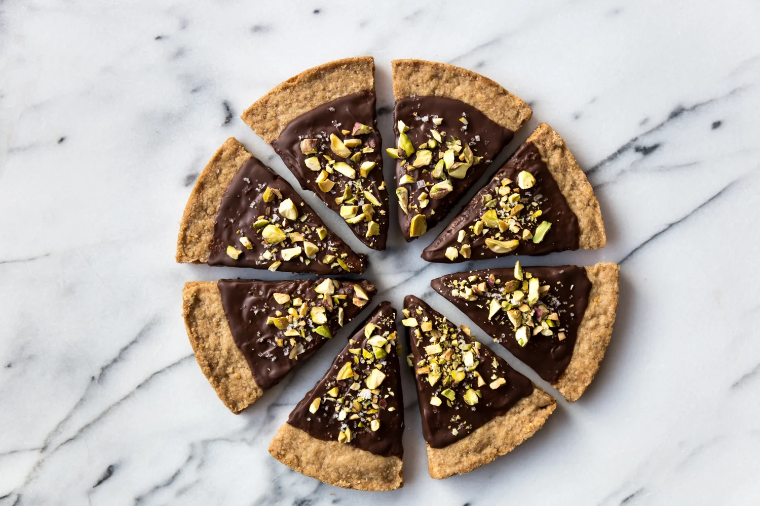 ChocolatePistachioShortbreadCookies06_creditCarlyDiaz.jpg