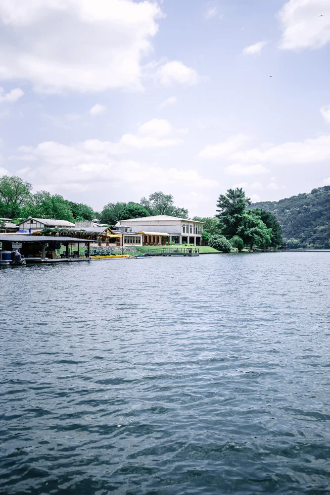 LakeAustinSpaResort_May2018_003LR_creditCarlyDiaz.jpg