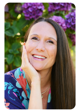 Lena D. Meyer, founder of Gratitude6, author, life coach