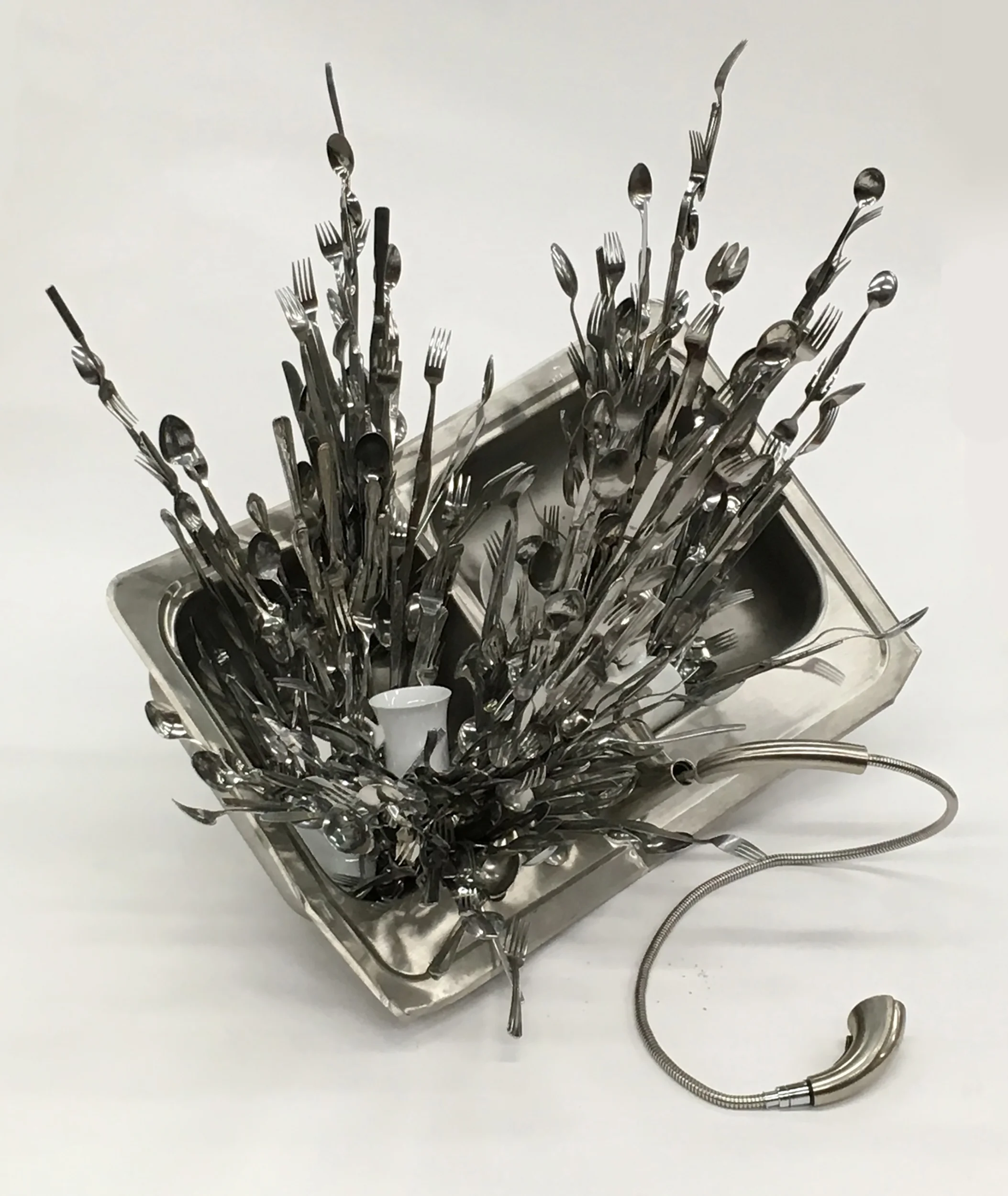 Lynn Dau. Domestic Apocalypse, 2016. Found objects.