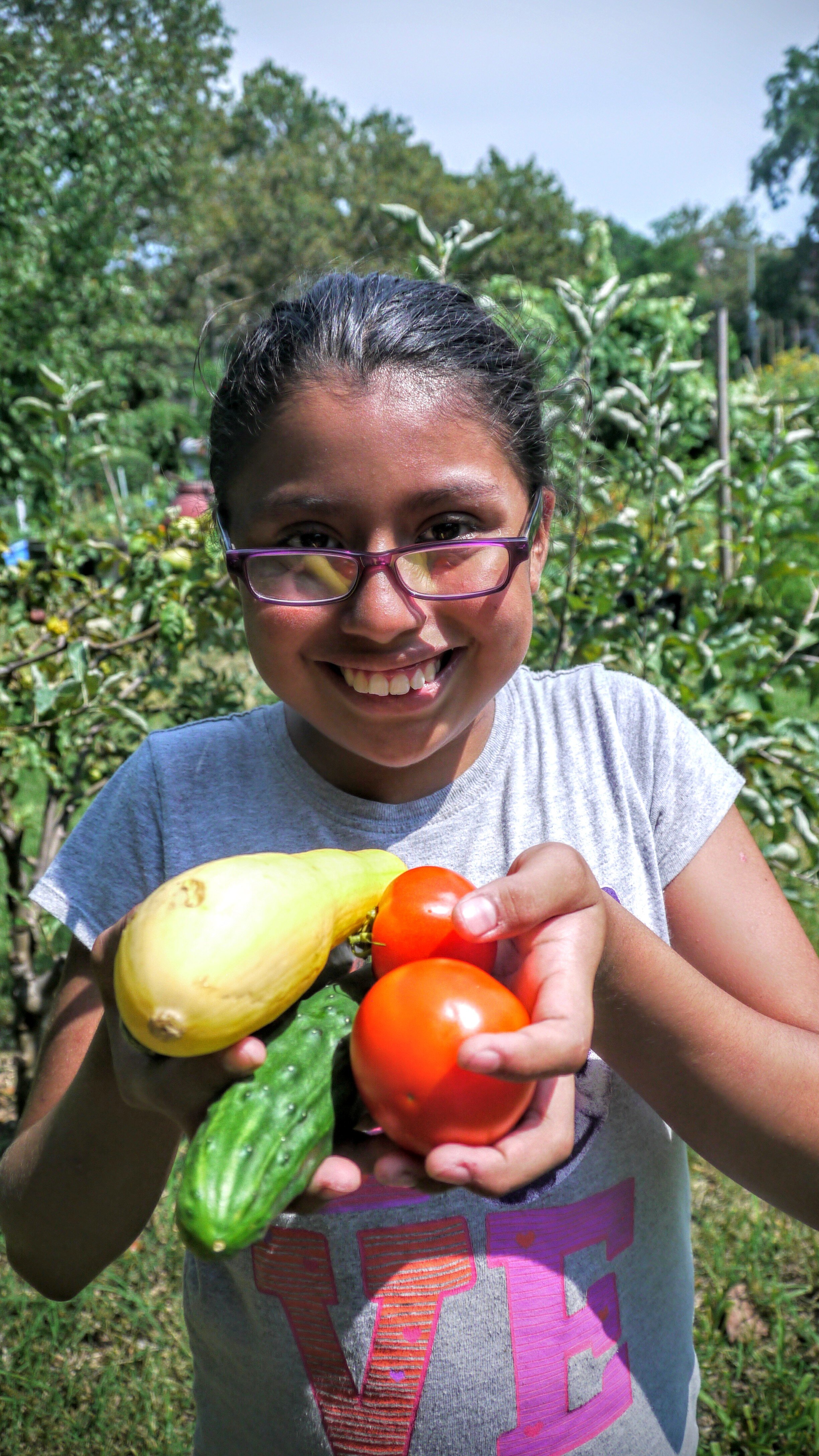 mariza holding veggie.jpg