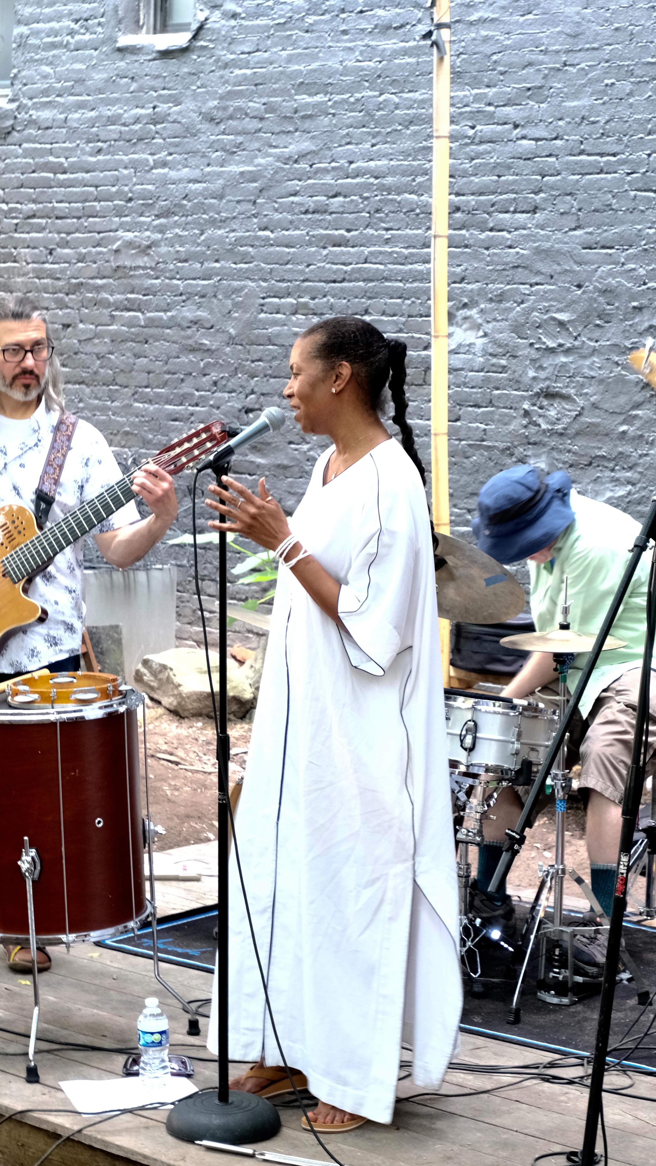 Summer Solstice Celebration x Make Music Day NYC 🎶
So many community members and families got to enjoy a full day music performances by some amazing artists.
Thanks to our interns and apprentices for their help getting the @childrensmagicalgarden r