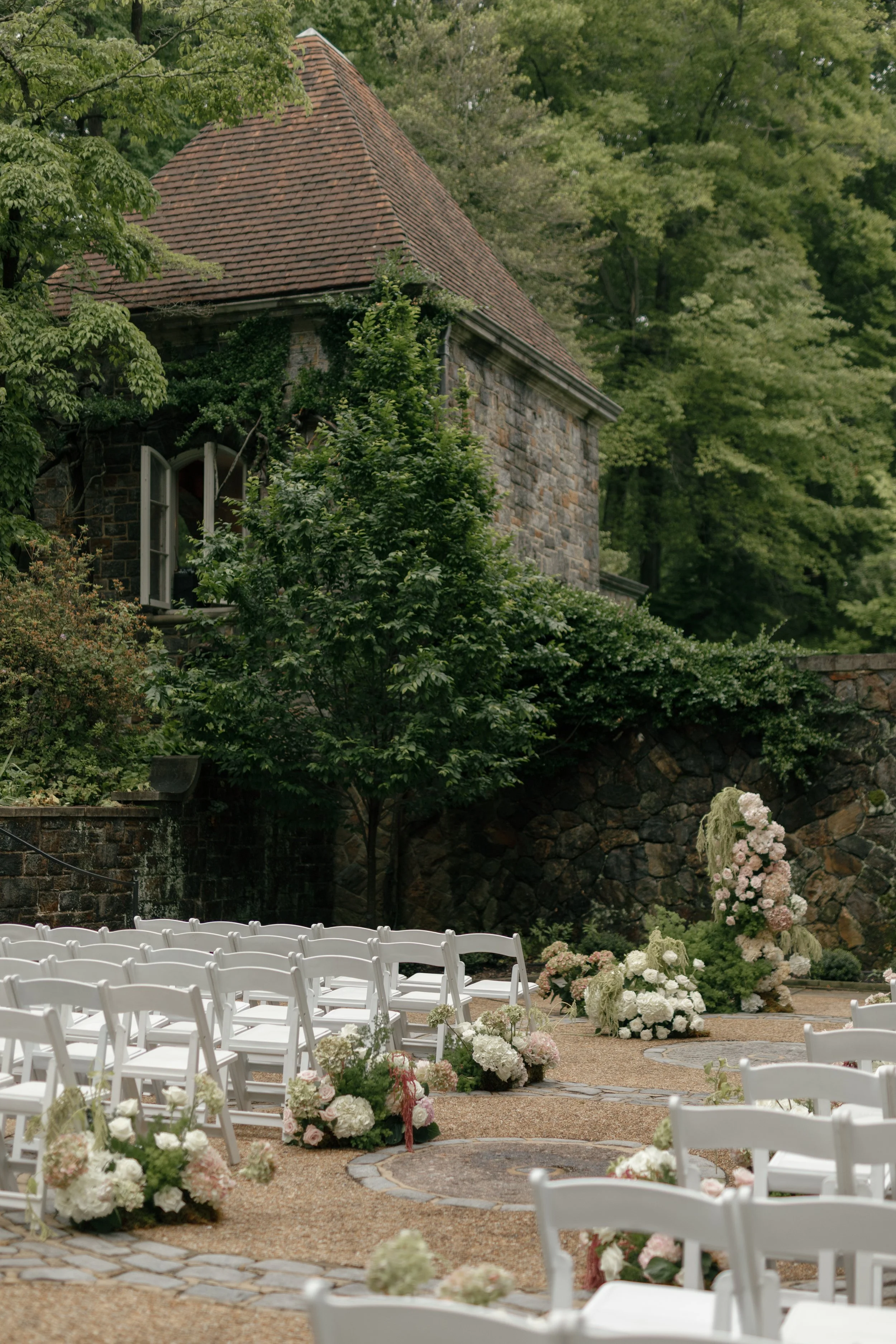 mkmikeweddingpreviews-62.jpg