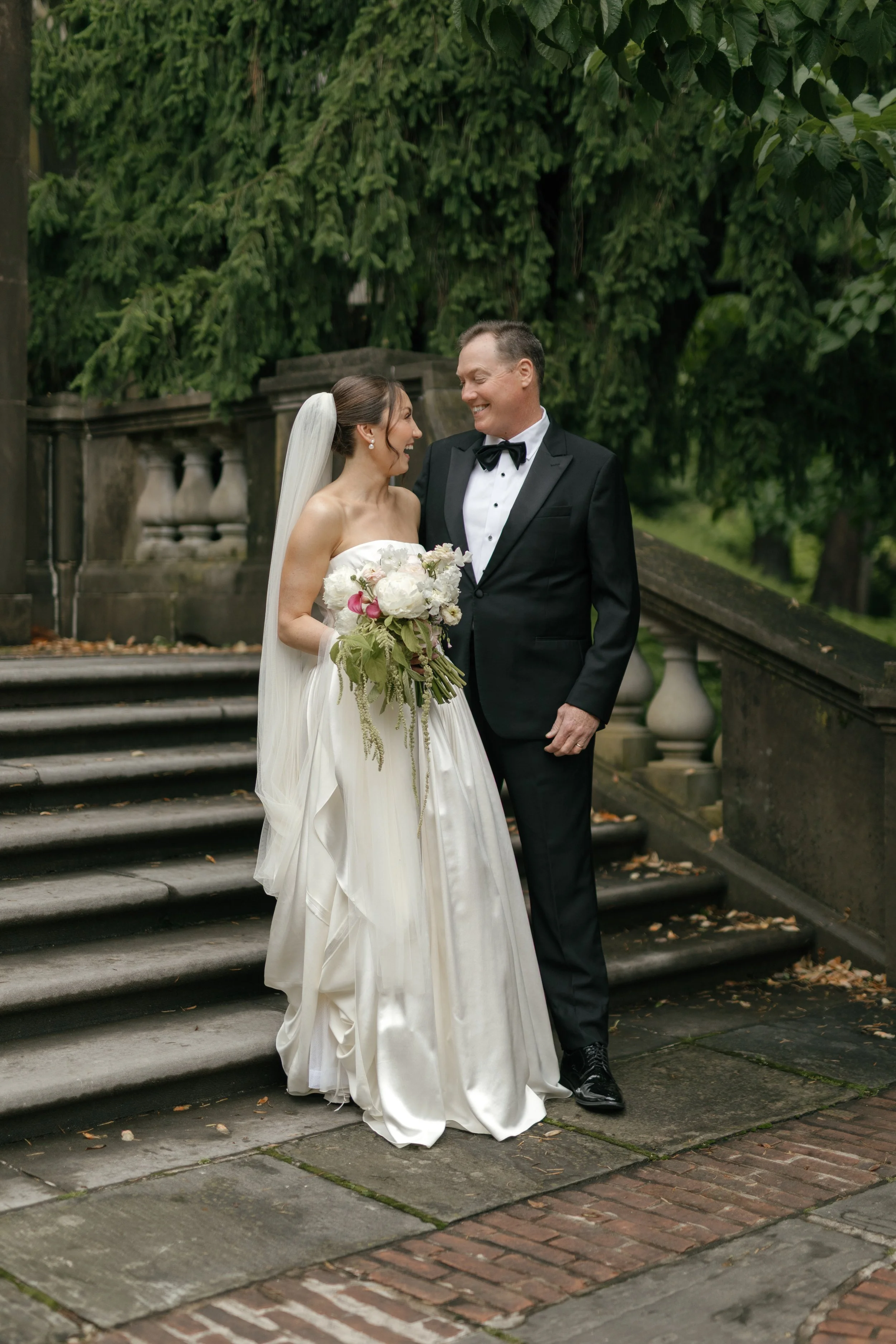 mkmikeweddingpreviews-30.jpg