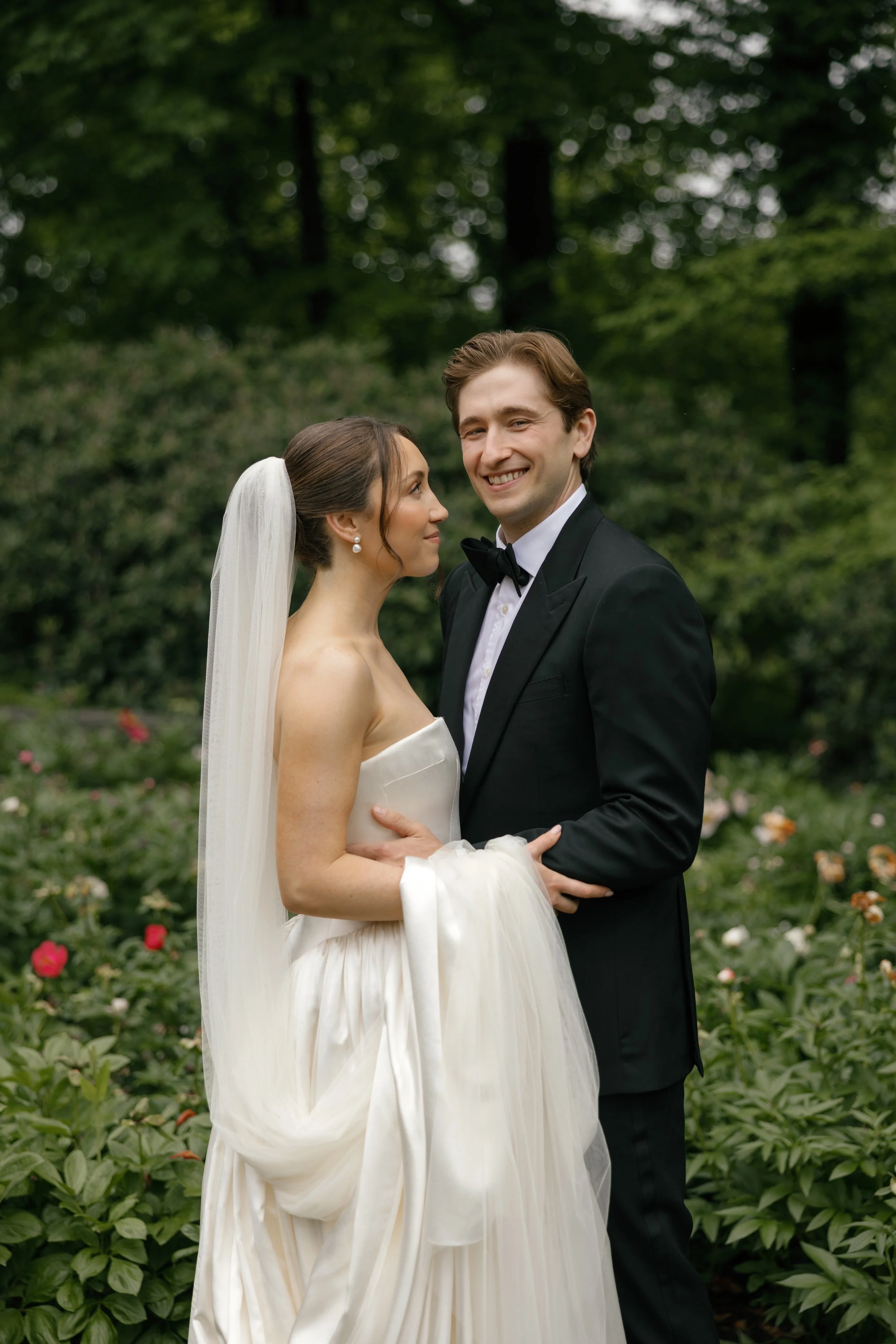 mkmikeweddingpreviews-37.jpg
