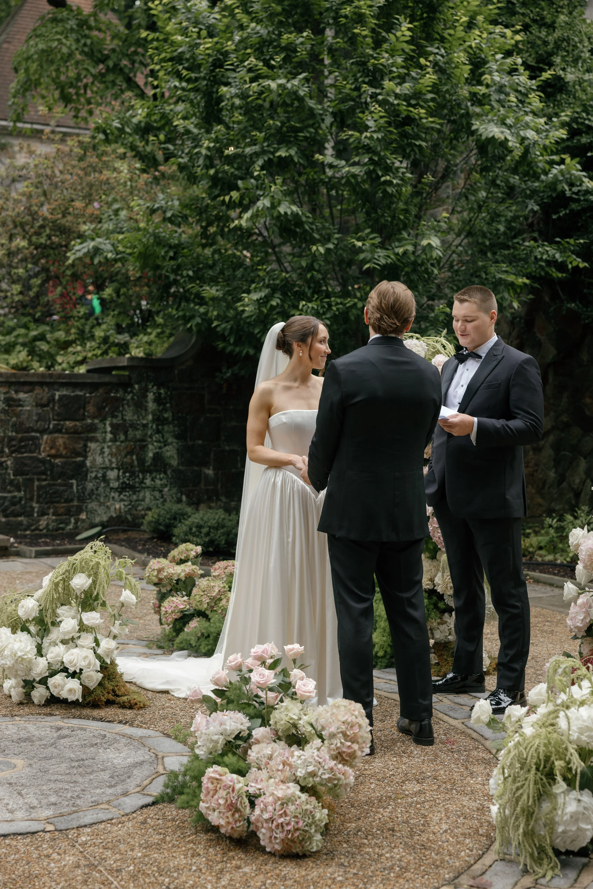 mkmikeweddingpreviews-97.jpg